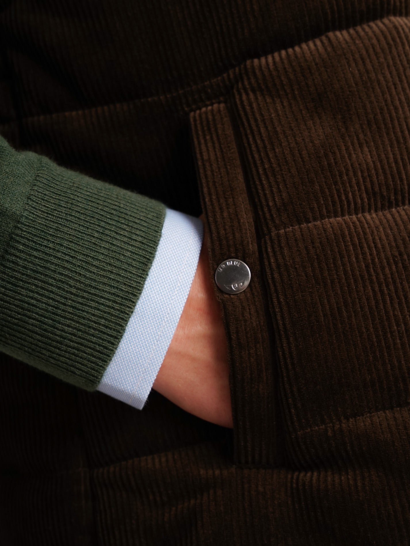 BLUSÃO CASTANHO REGULAR FIT MR. BLUE