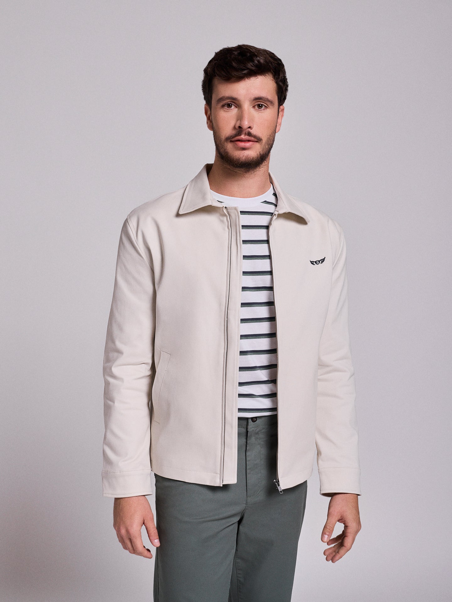 BLUSÃO CRU REGULAR FIT MR. BLUE