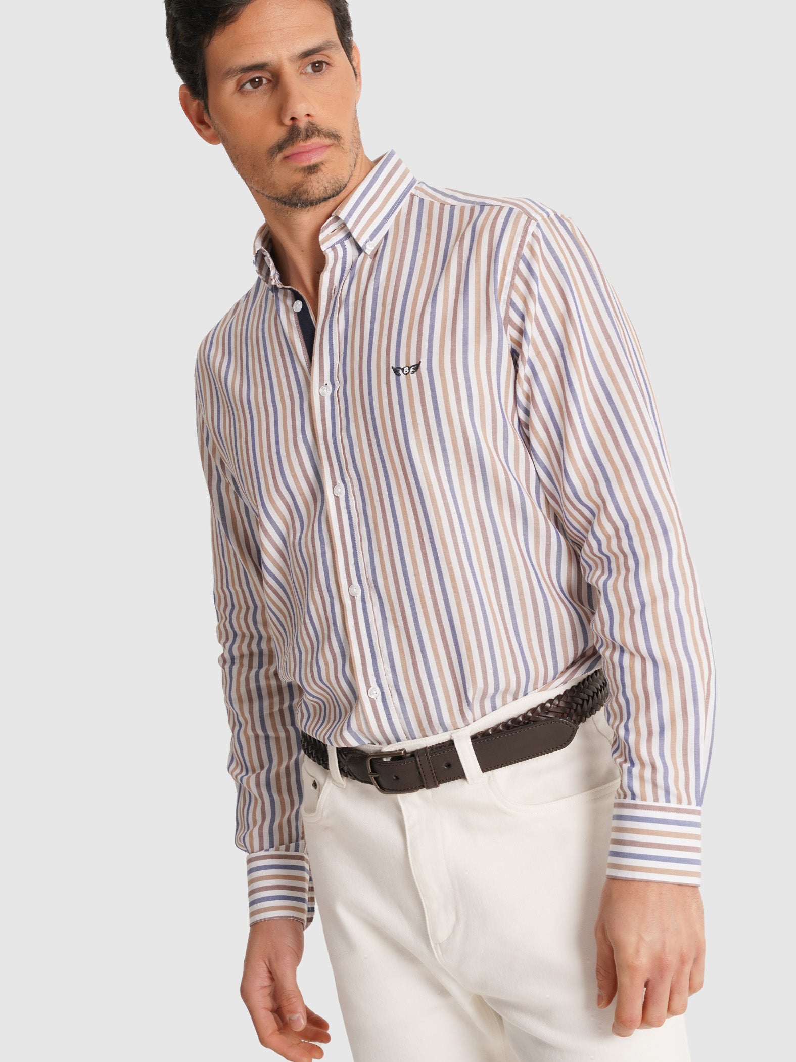 CAMISA OXFORD CASTANHA MANGA COMPRIDA REGULAR FIT MR. BLUE