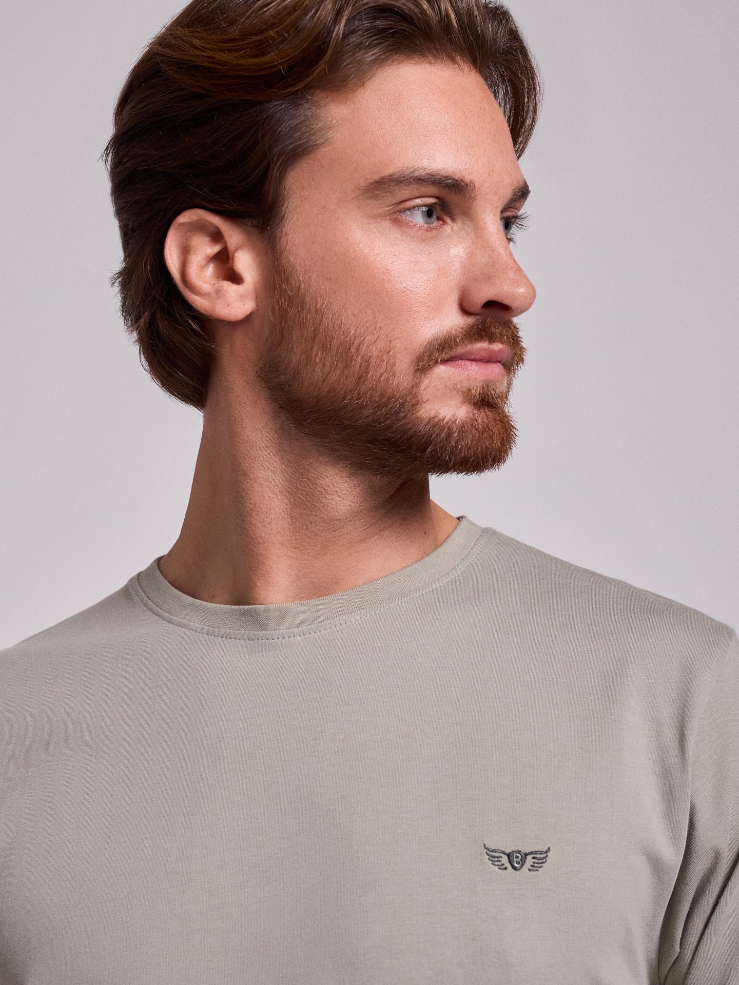 T-SHIRT ALGODÃO VERDE MANGA CURTA REGULAR FIT MR. BLUE