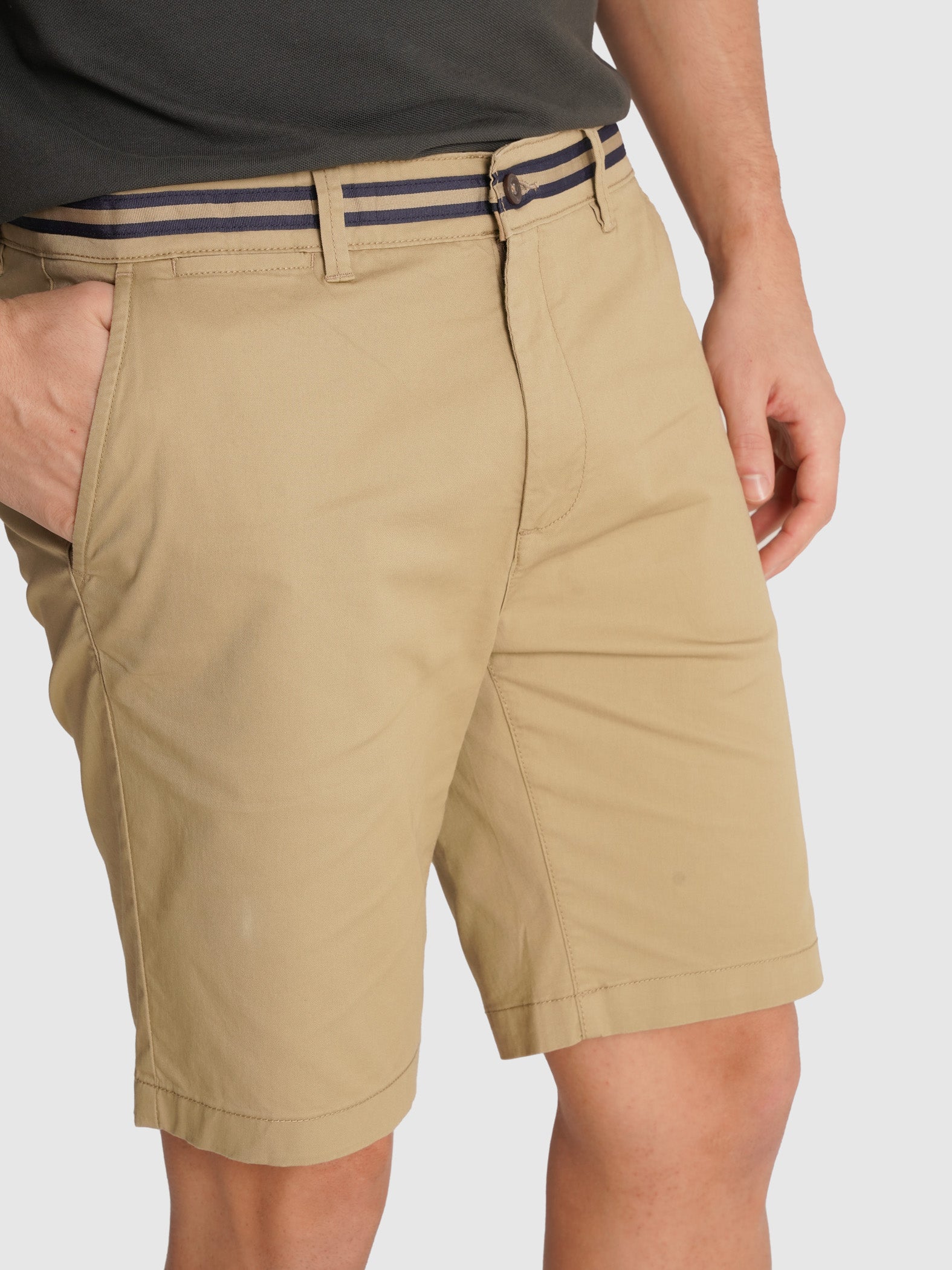 BERMUDA TWILL CAMELS REGULAR FIT MR. BLUE