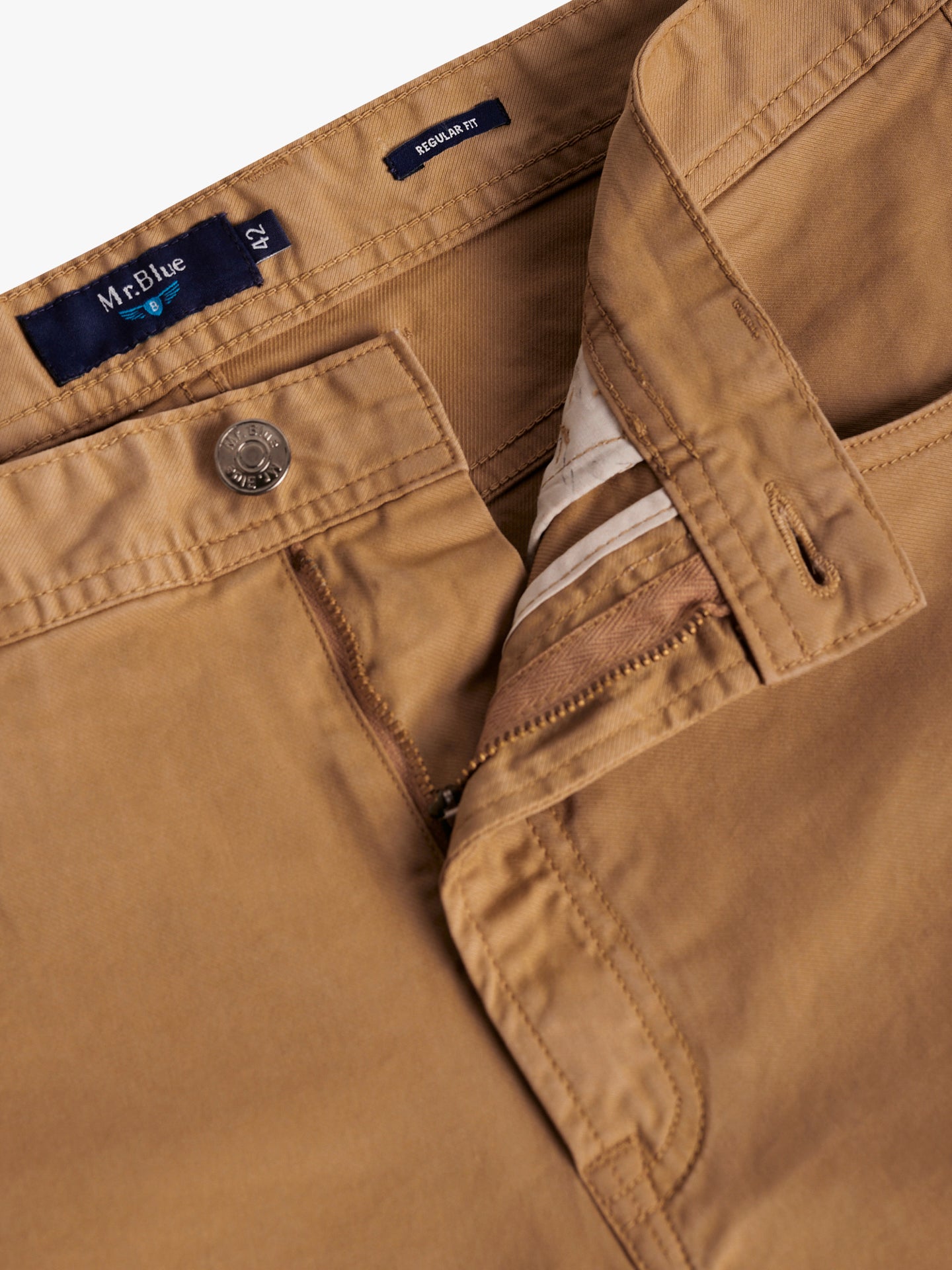 CALÇAS BEGES REGULAR FIT MR. BLUE