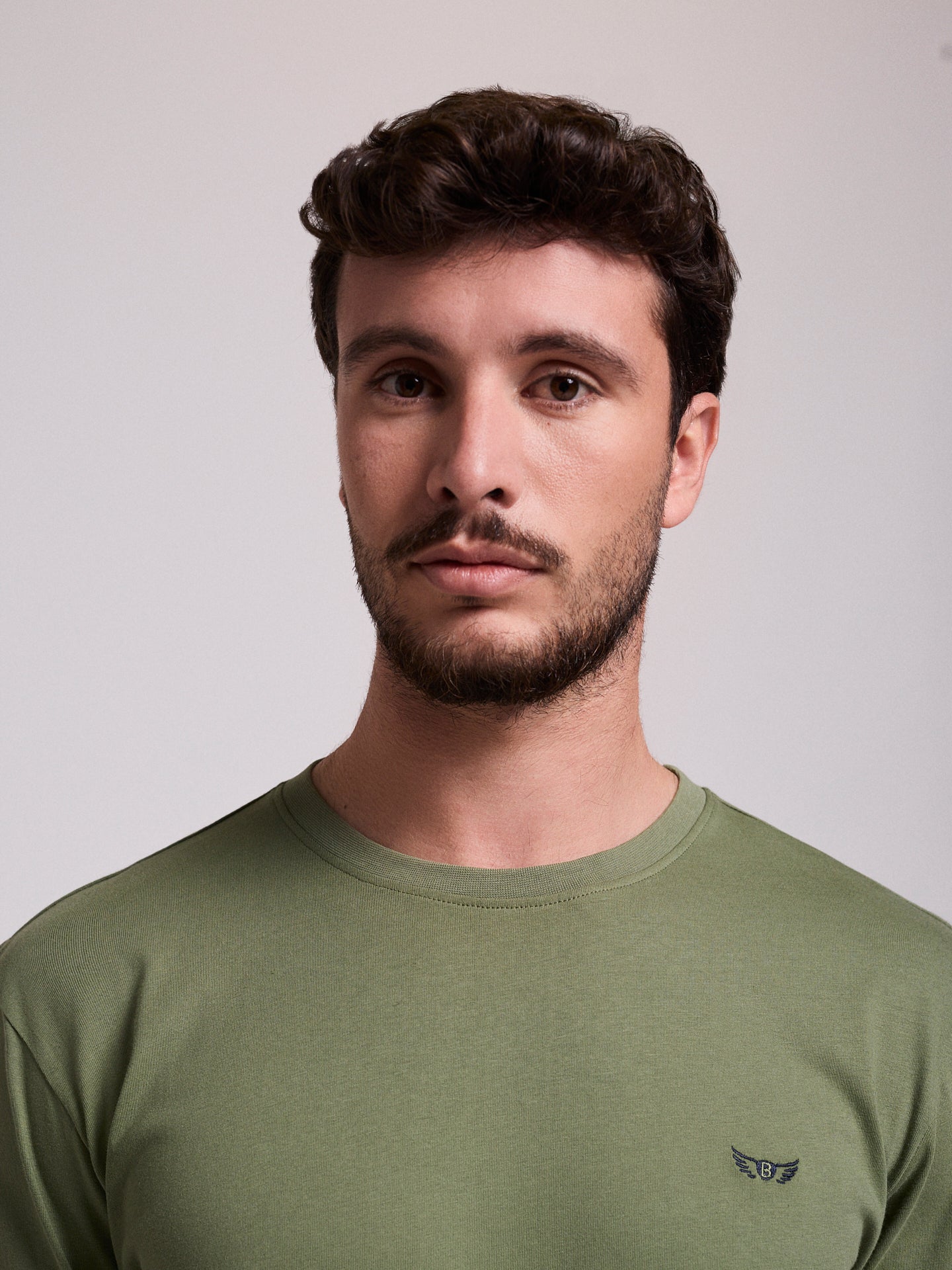 T-SHIRT ALGODÃO VERDE MANGA CURTA REGULAR FIT MR. BLUE