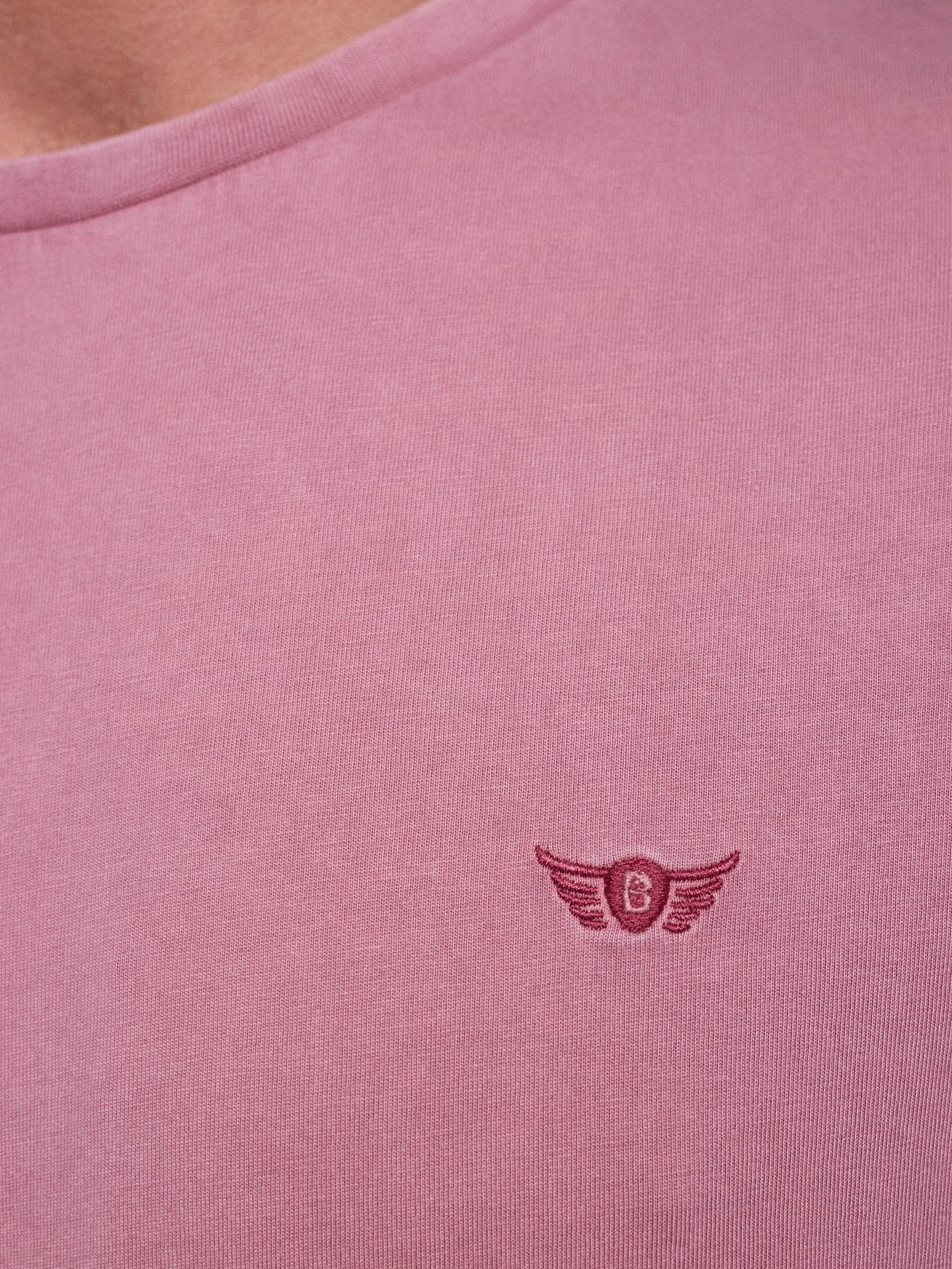 T-SHIRT ALGODÃO ROSA MANGA CURTA REGULAR FIT MR. BLUE