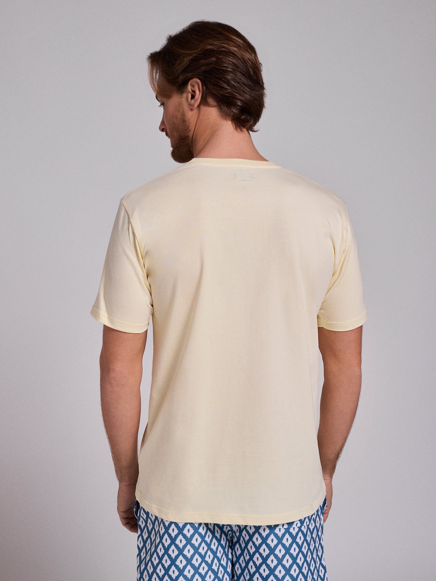 T-SHIRT ALGODÃO AMARELA MANGA CURTA REGULAR FIT MR. BLUE