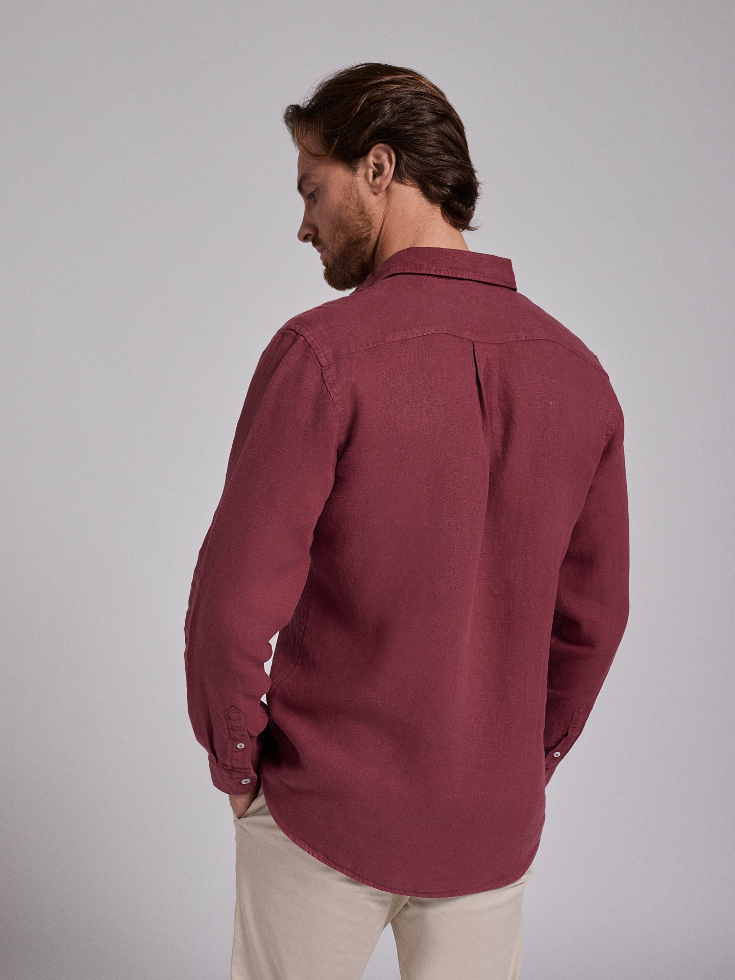 CAMISA LINHO BORDEAUX MANGA COMPRIDA TAILORED FIT MARK BELLUCCI