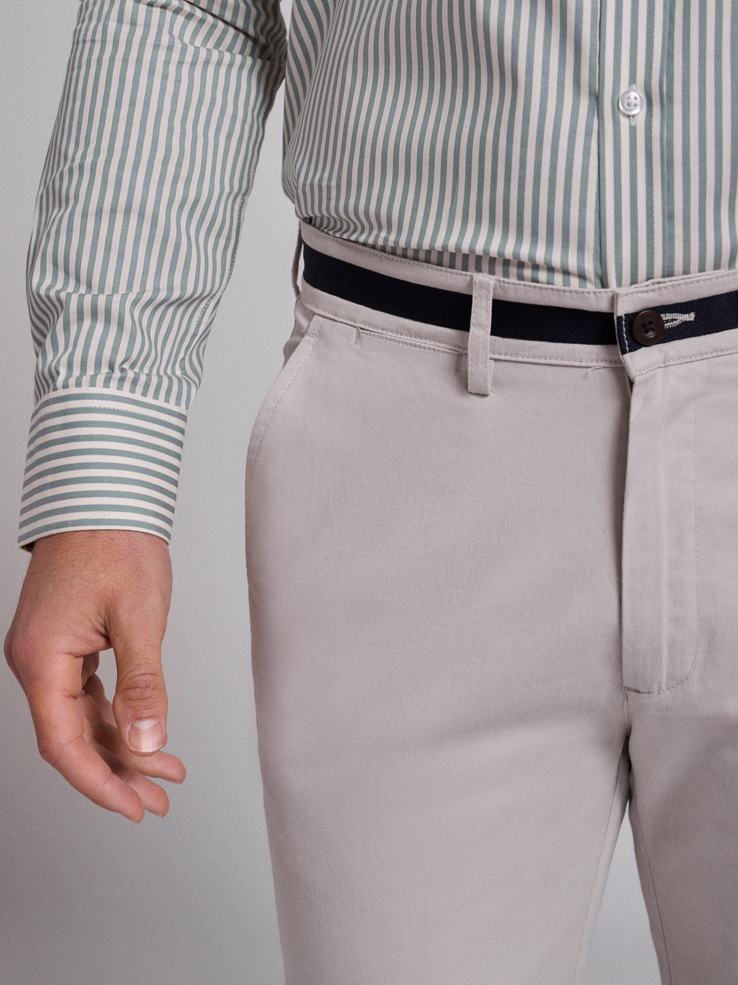 CALÇAS ALGODÃO CINZENTAS REGULAR FIT MR. BLUE