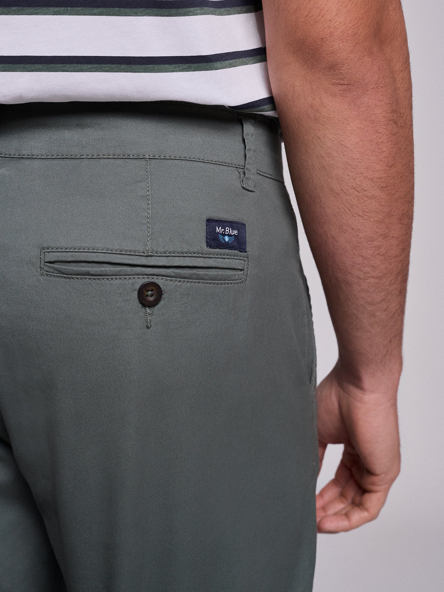 CALÇAS ALGODÃO VERDES REGULAR FIT MR. BLUE