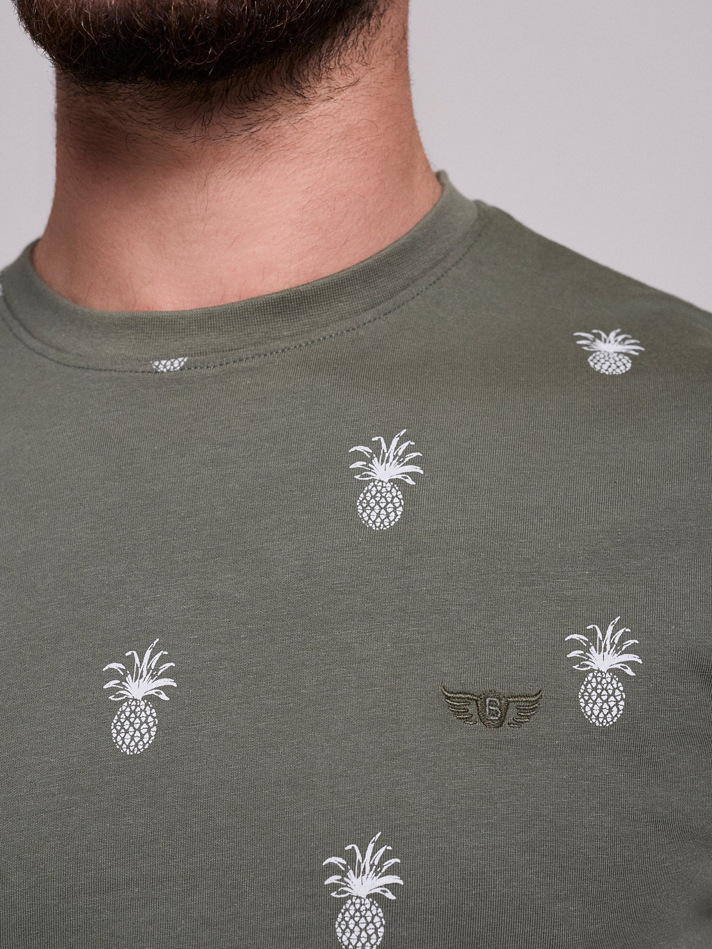 T-SHIRT ALGODÃO VERDE MANGA CURTA REGULAR FIT MR. BLUE