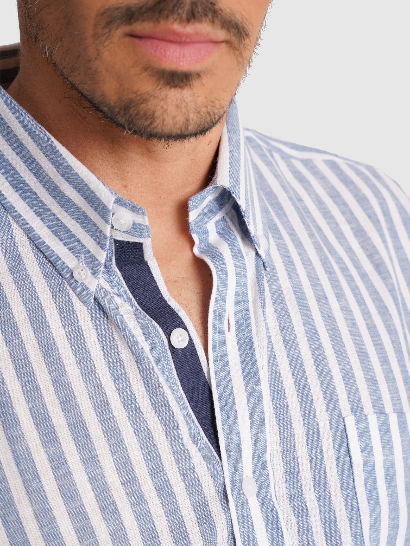 CAMISA AZUL MANGA CURTA REGULAR FIT MR. BLUE