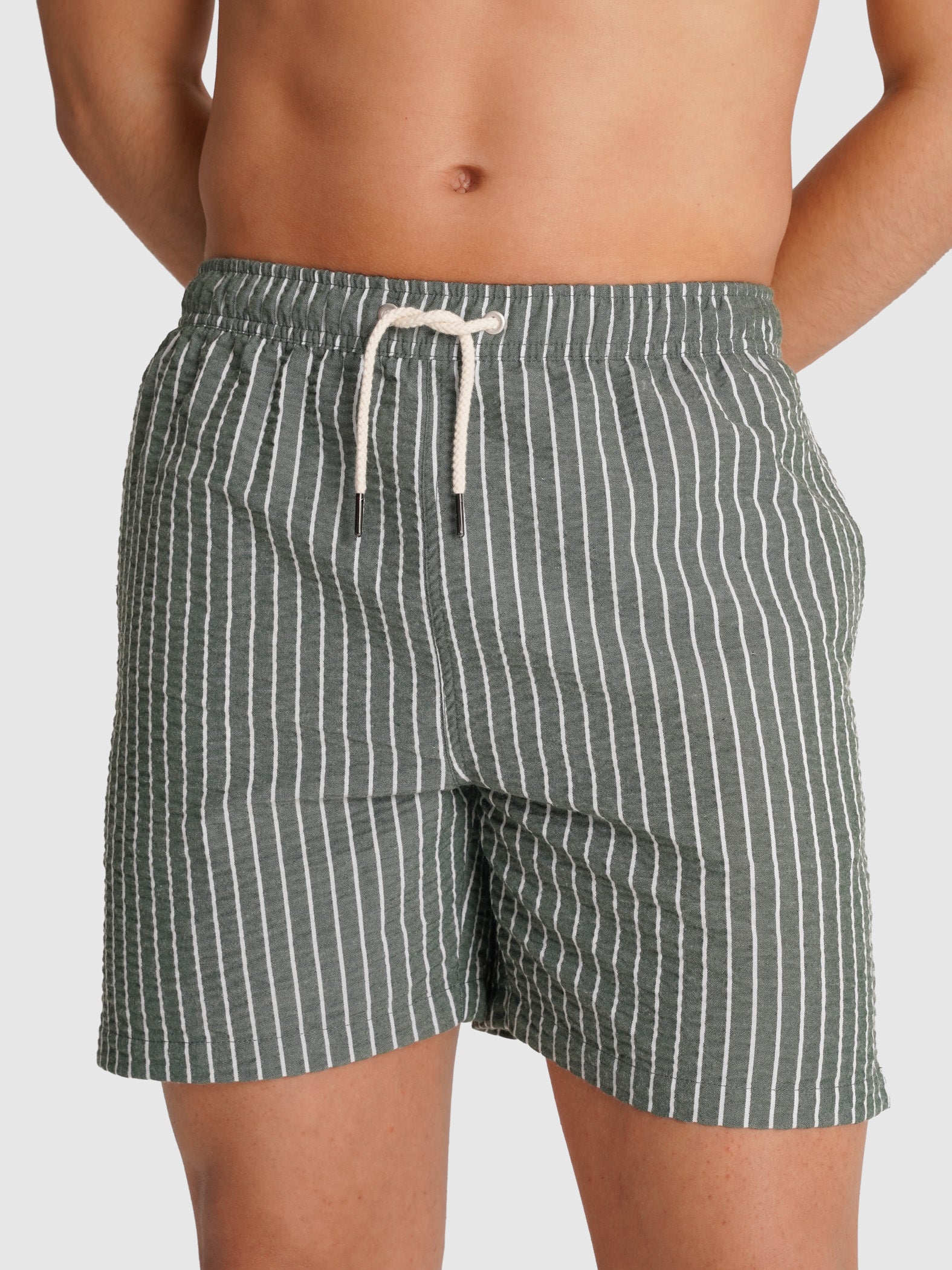 FATO BANHO VERDE REGULAR FIT MR. BLUE