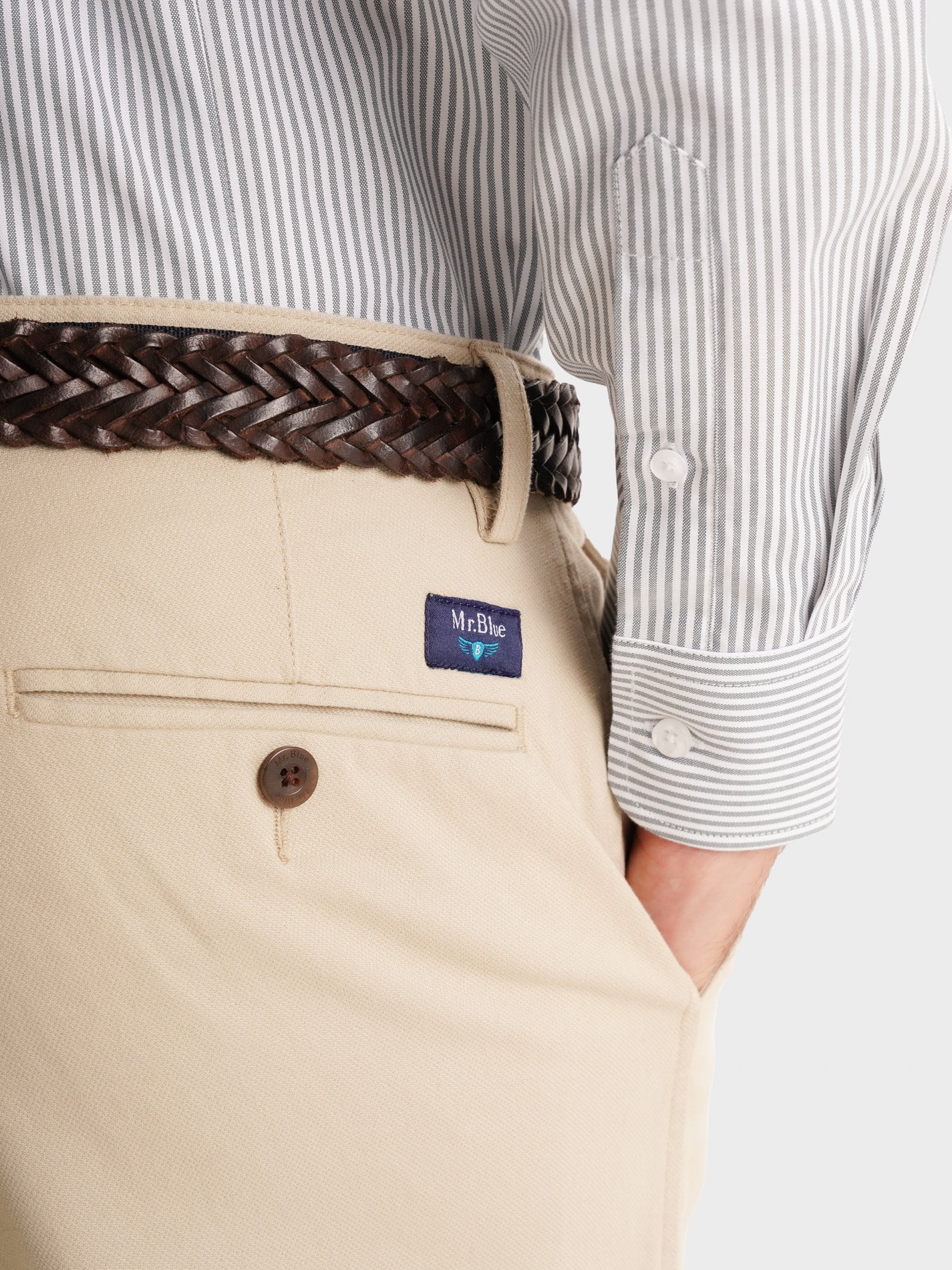 CALÇAS ESTRUTURADA BEGES REGULAR FIT MR. BLUE