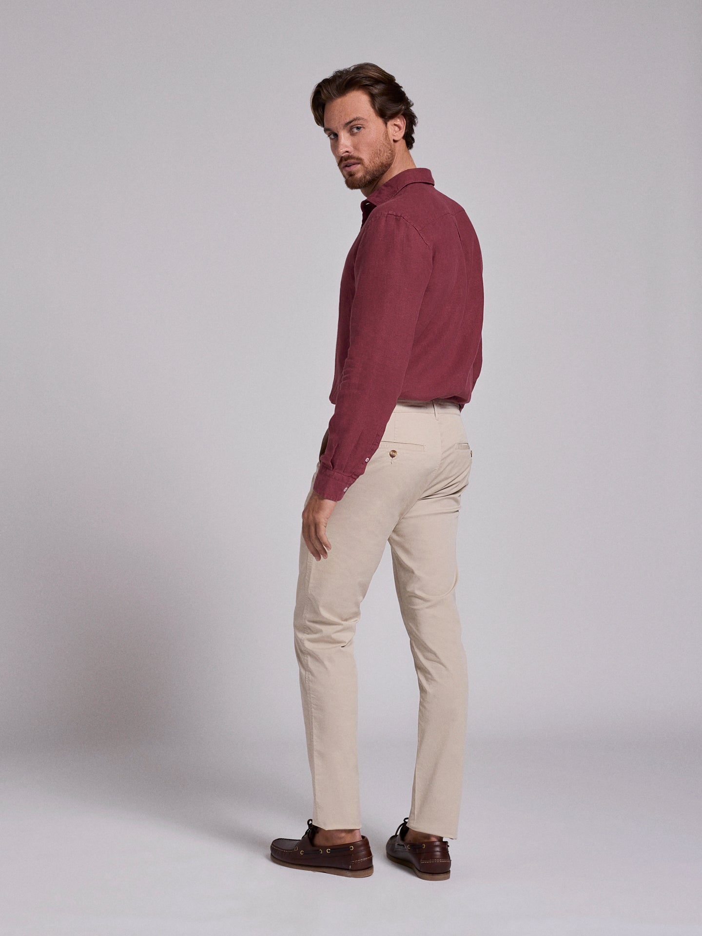 CALÇAS ALGODÃO BEGES REGULAR FIT MARK BELLUCCI