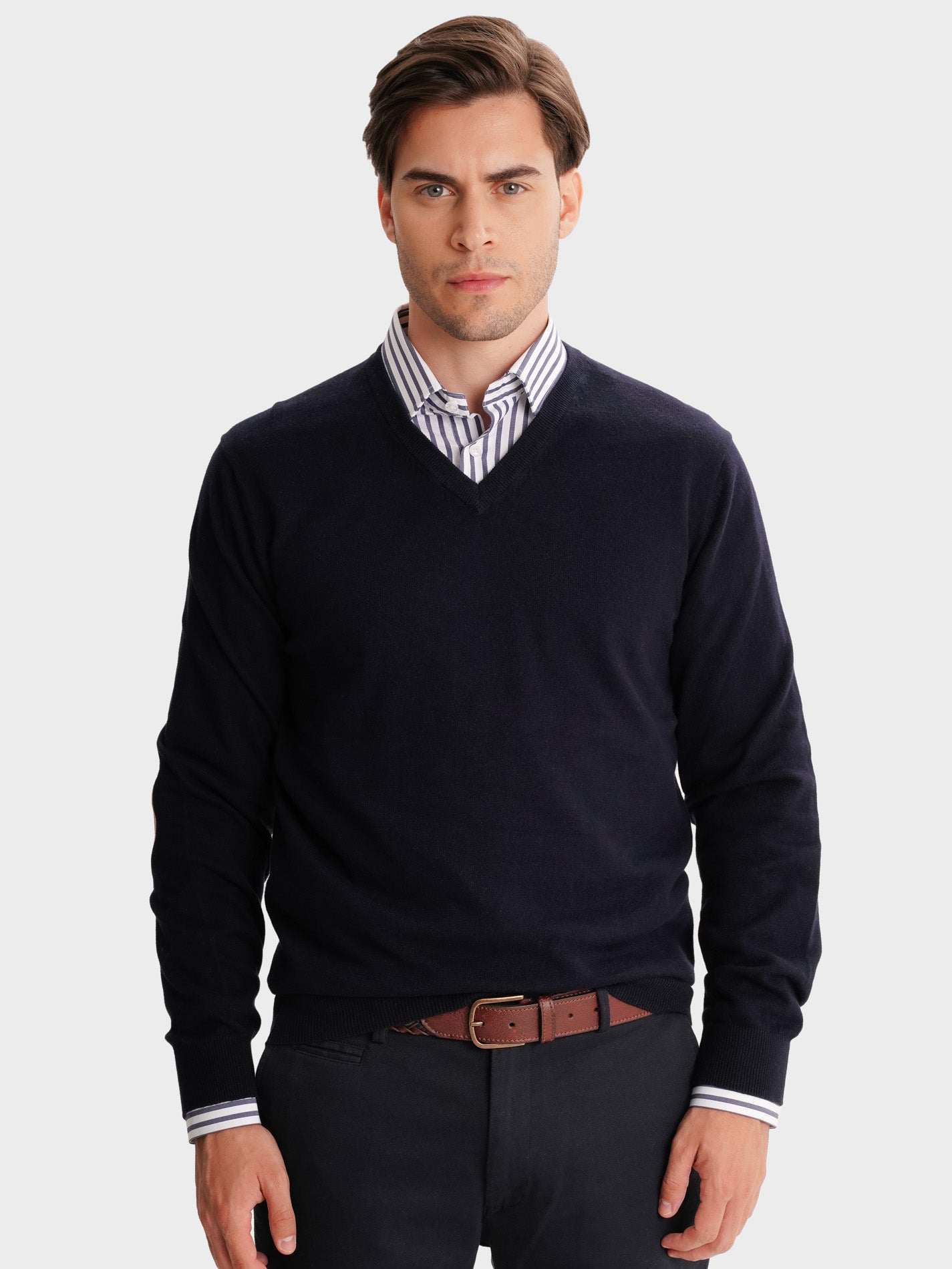 PULLOVER FINO AZUL COM COTOVELEIRA REGULAR FIT MR. BLUE