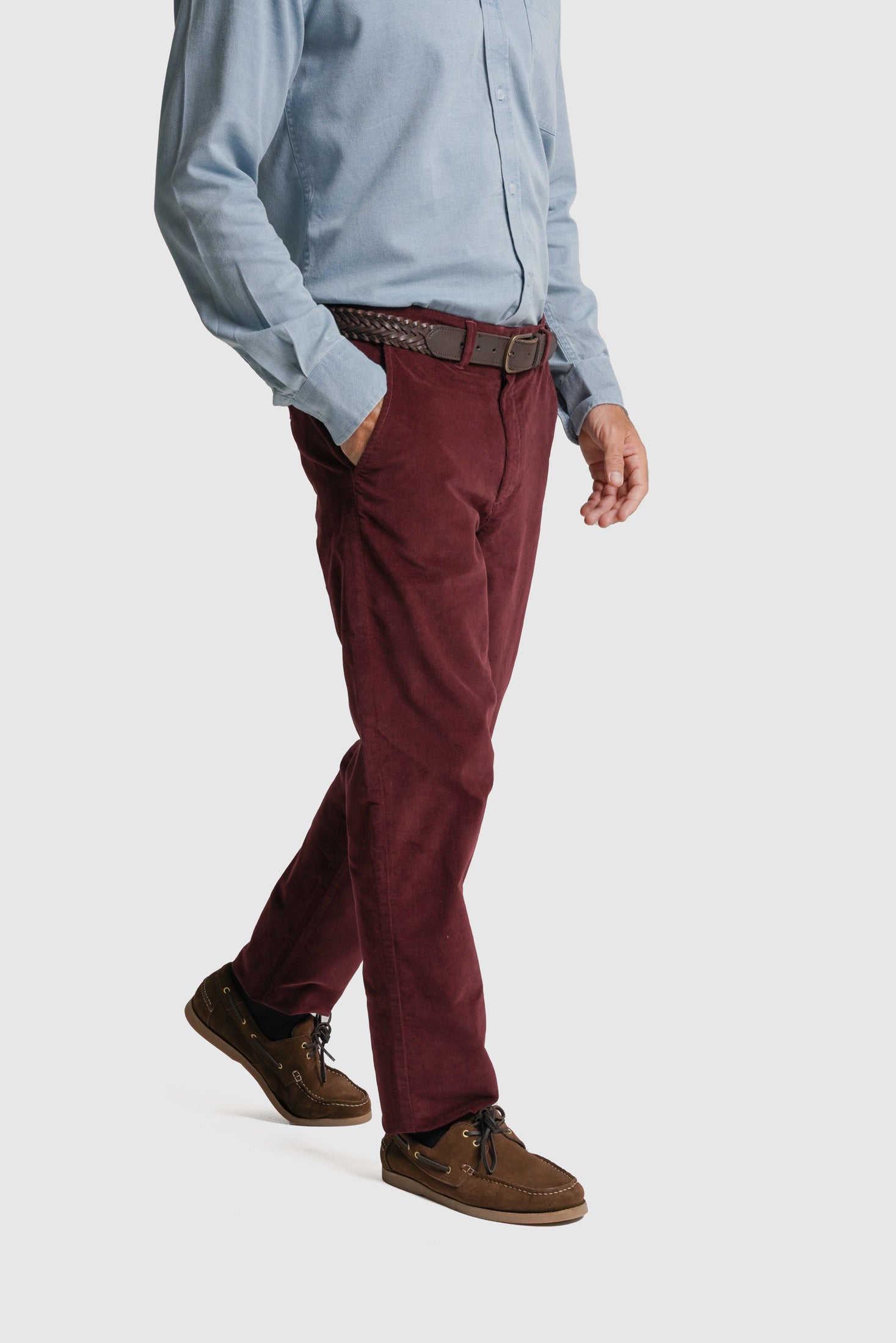 CALÇAS ALGODÃO CLASSIC FIT BORDEAUX LISAS MR. BLUE