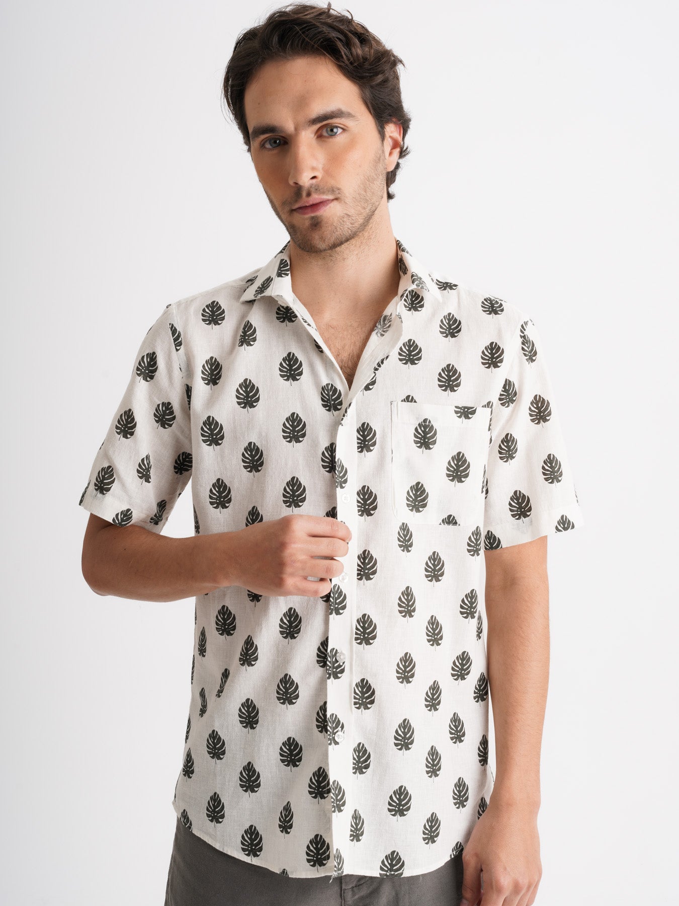 Camisa Regular Fit Linho Cinzenta Mr. Blue