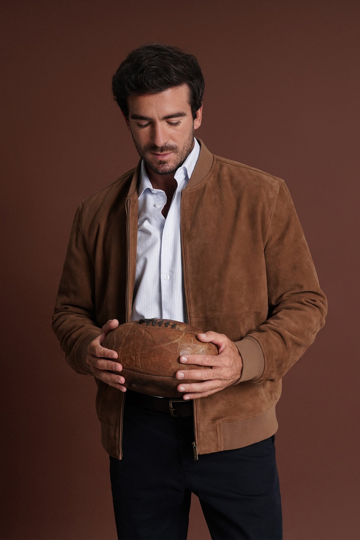 BLUSÃO OUTROS REGULAR FIT CASTANHO LISO MARK BELLUCCI