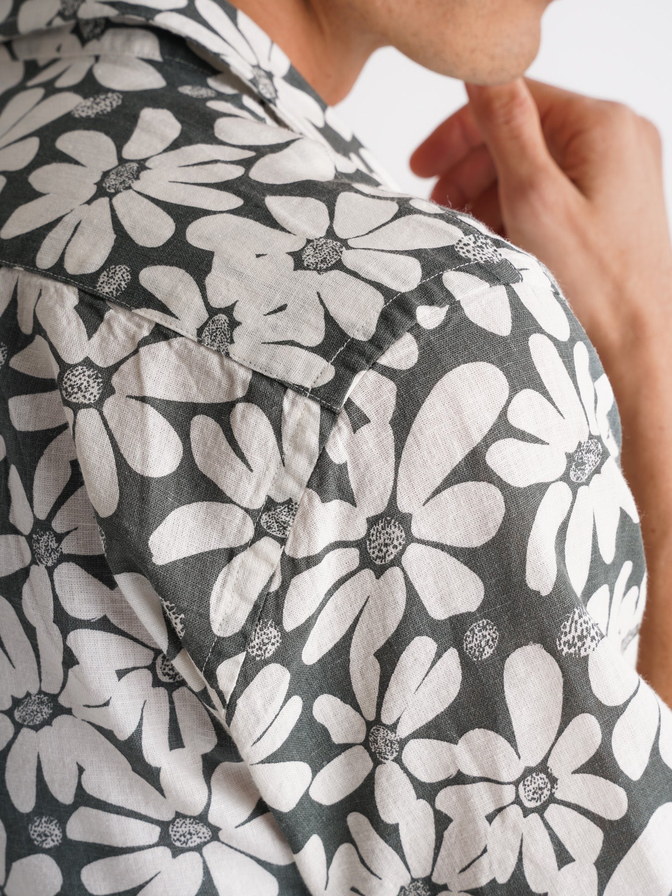 Camisa Regular Fit Linho Cinzenta Mr. Blue