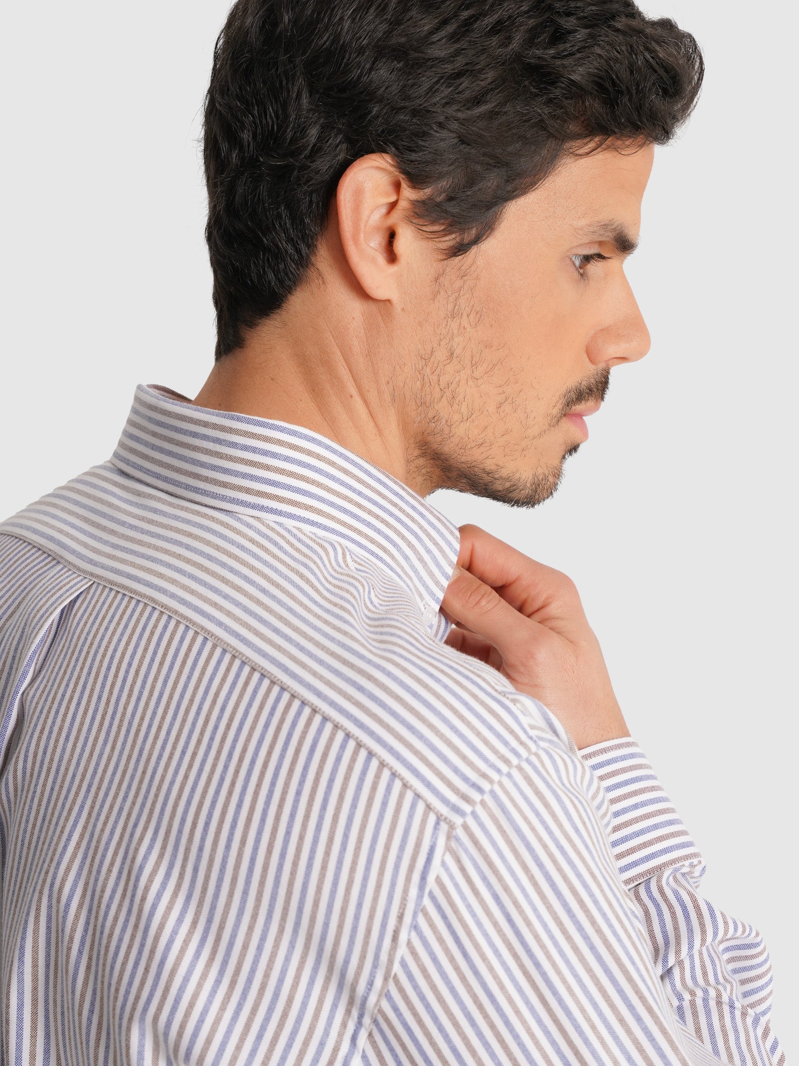 CAMISA MR AZUL MANGA LARGA REGULAR FIT. AZUL