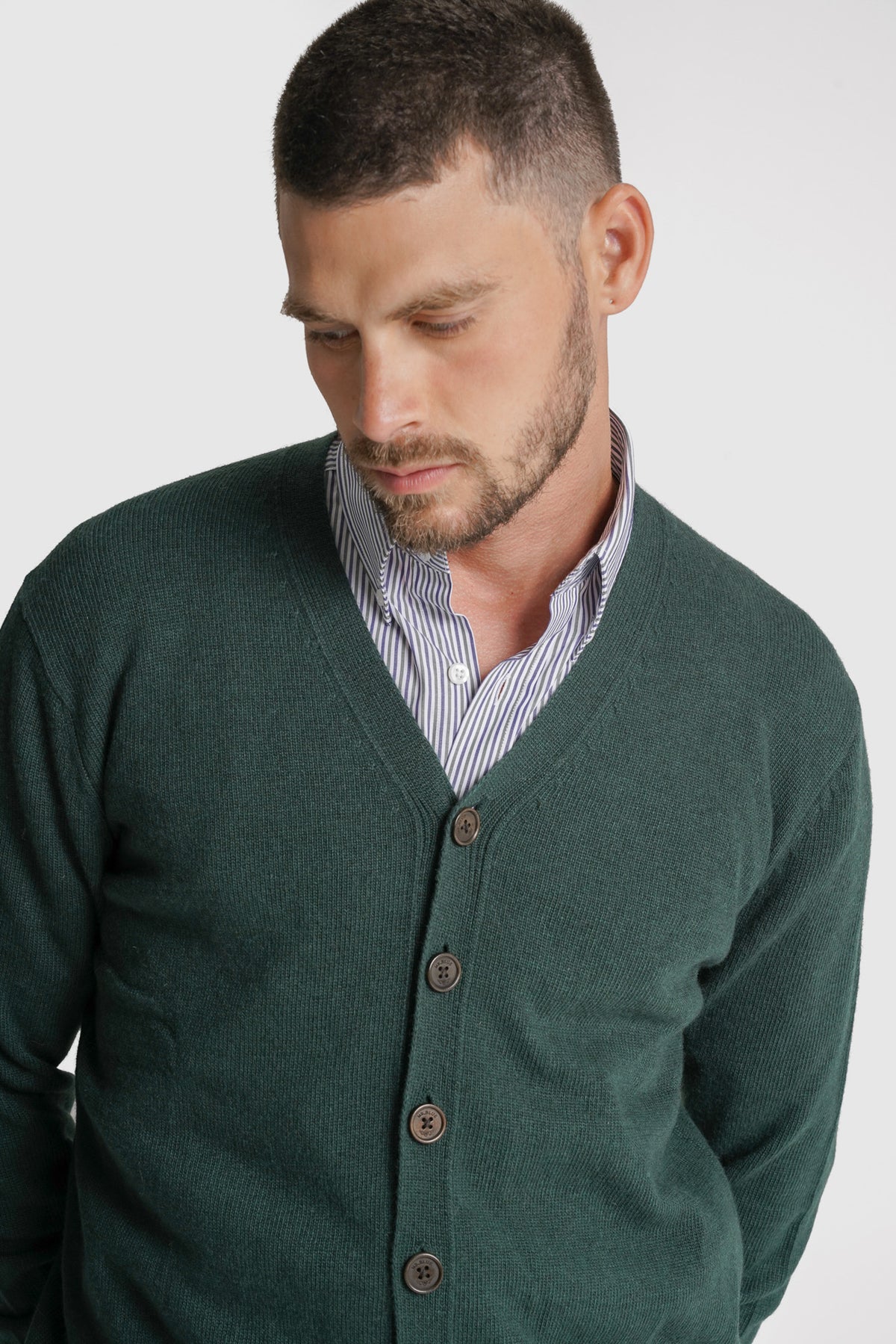 CARDIGAN LÃ REGULAR FIT VERDE LISO MR. BLUE