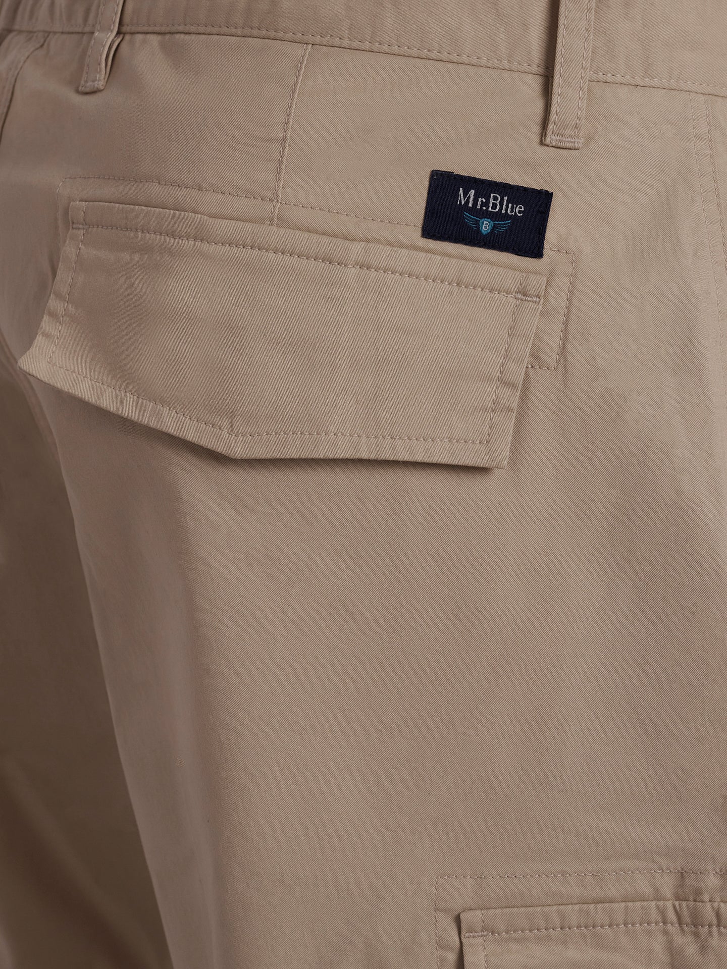 Calções Regular Fit Beges Mr. Blue
