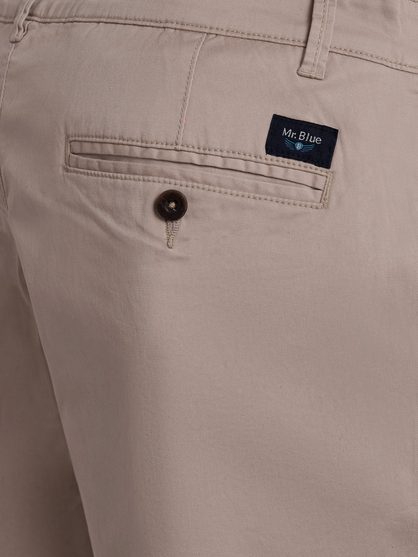 Calções Regular Fit Beges Mr. Blue