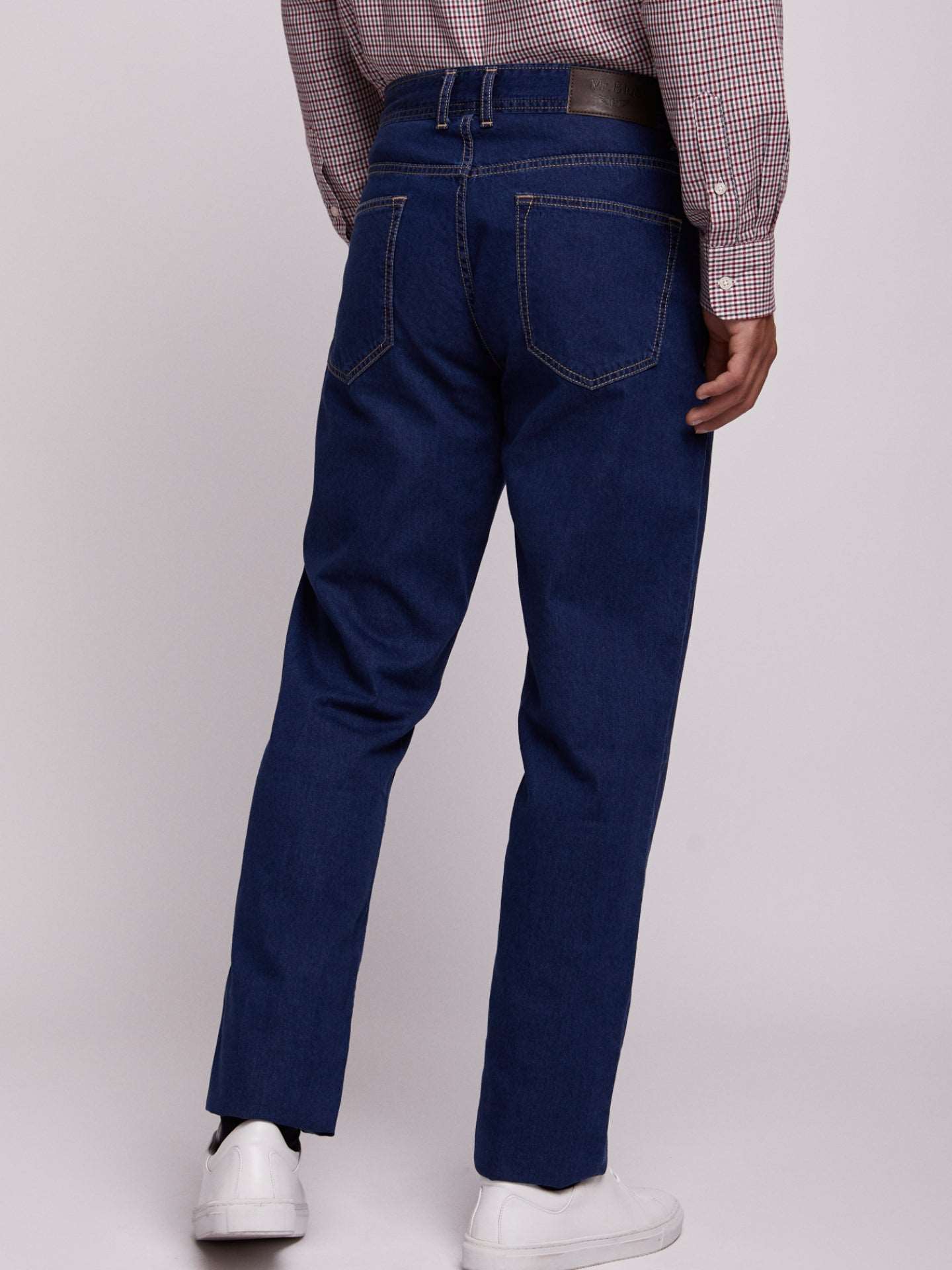 Calça de ganga escura