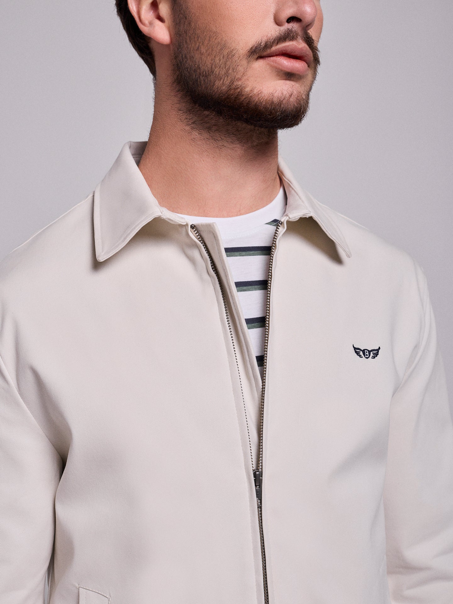 BLUSÃO CRU REGULAR FIT MR. BLUE