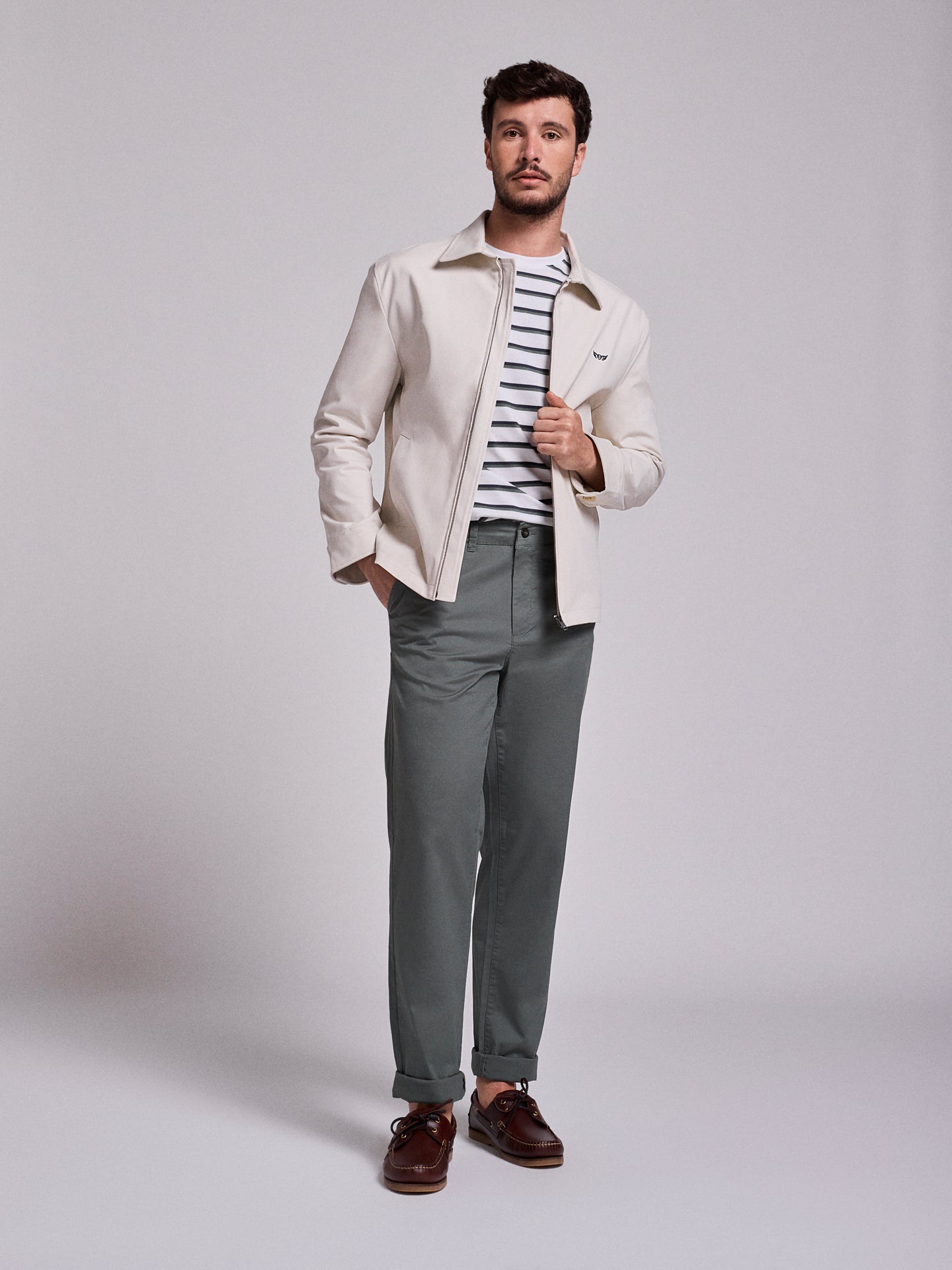 BLUSÃO CRU REGULAR FIT MR. BLUE