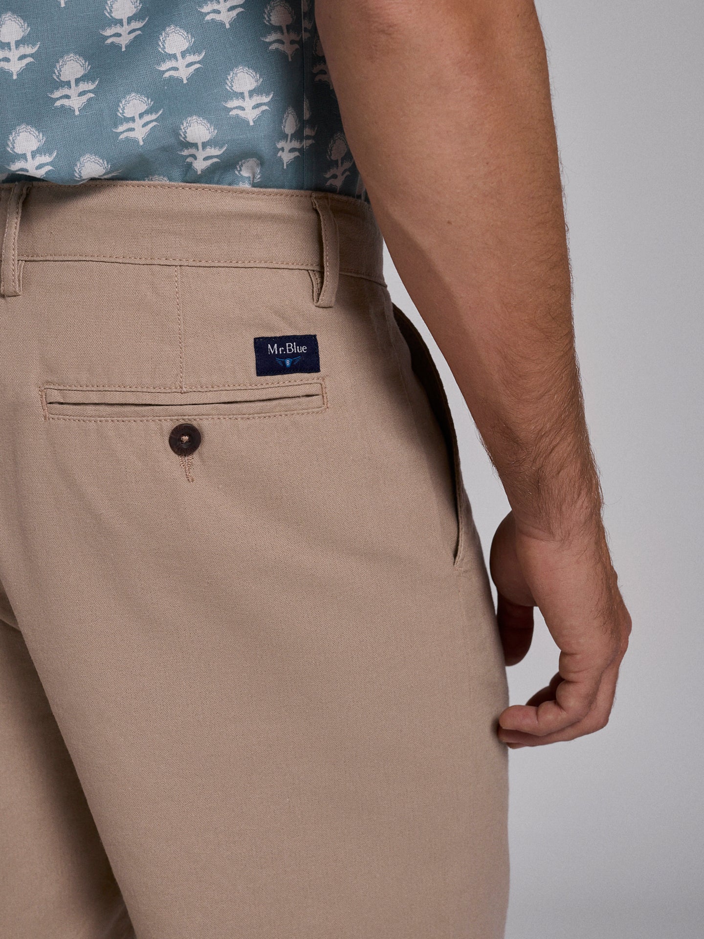 Bermuda Linho Beges Regular Fit Mr. Blue