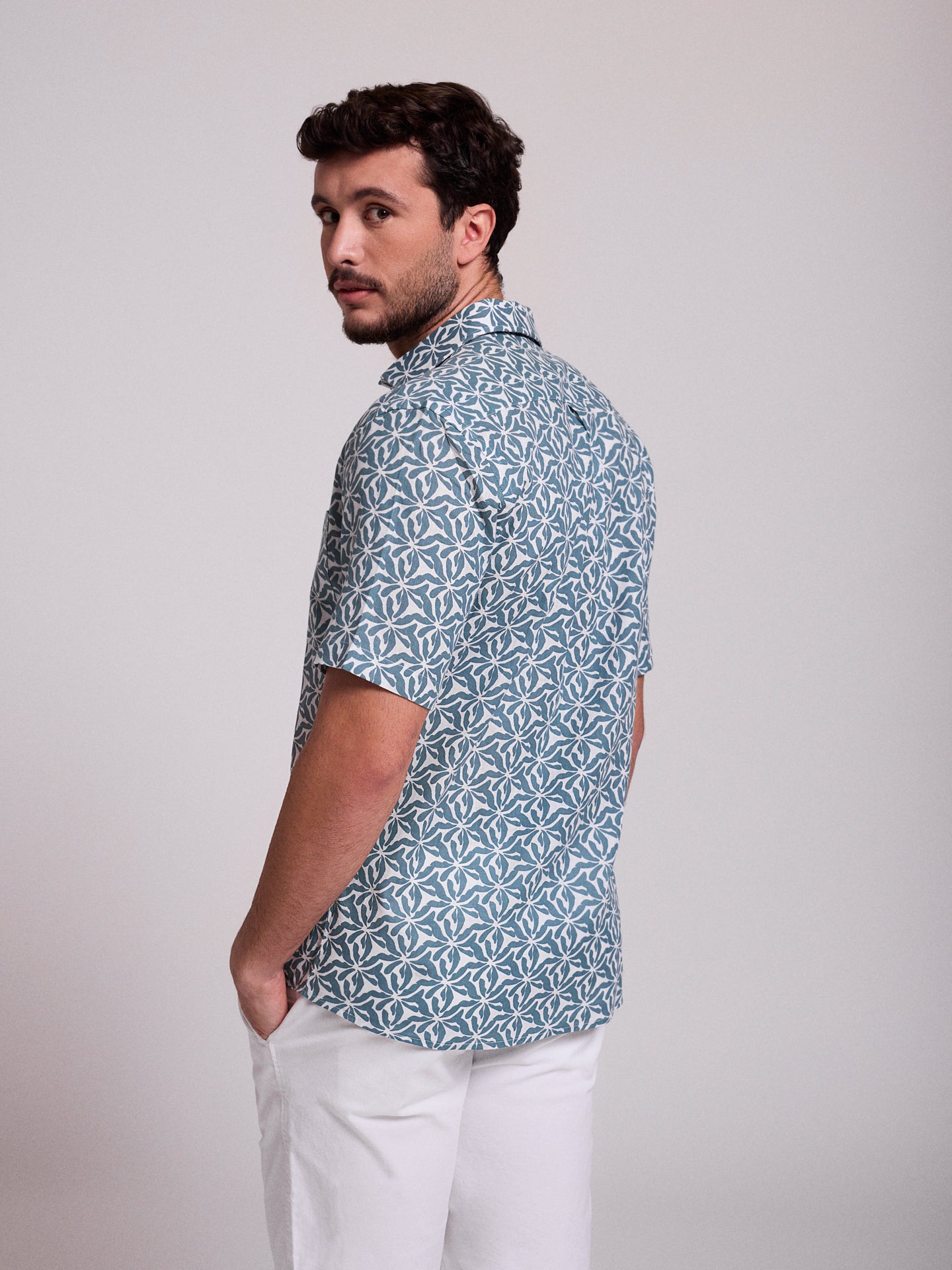 Camisa Linho Verde Manga Curta Regular Fit Mr. Blue