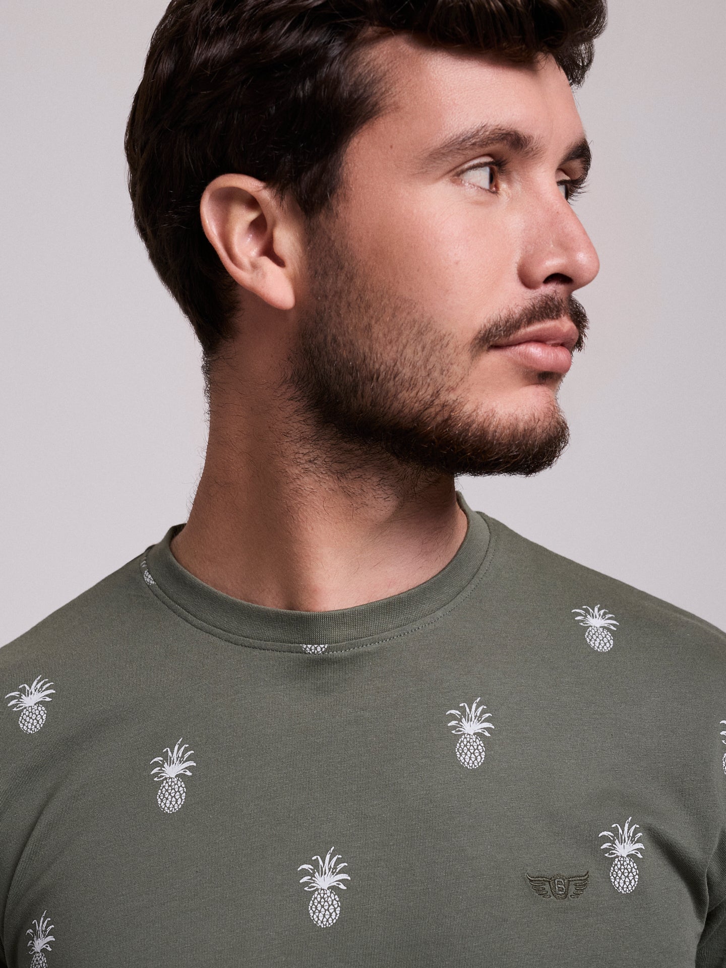 T-SHIRT ALGODÃO VERDE MANGA CURTA REGULAR FIT MR. BLUE