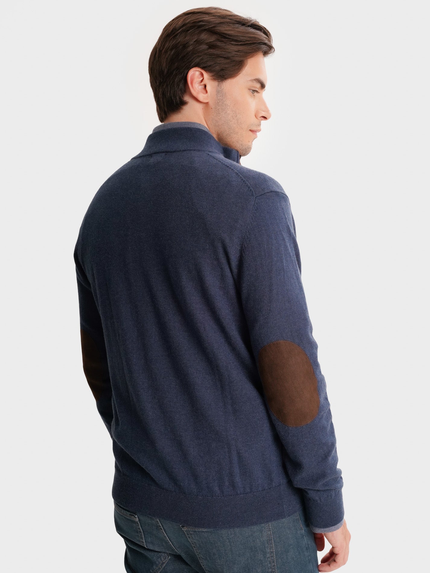 PULLOVER FINO AZUL COM COTOVELEIRA REGULAR FIT MR. BLUE