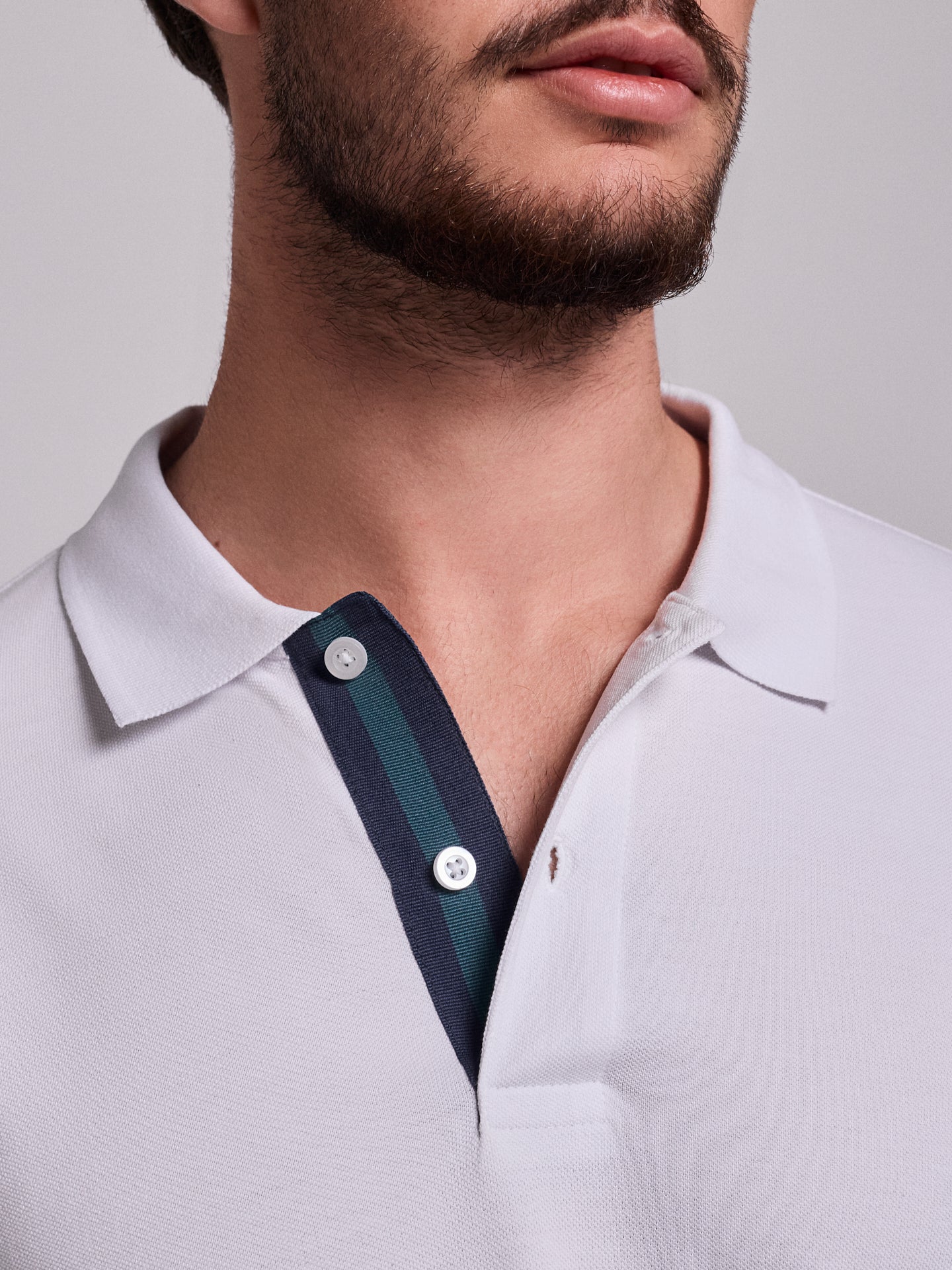 POLO BRANCO MANGA CURTA REGULAR FIT MR. BLUE