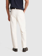 CALÇAS GANGA BRANCAS REGULAR FIT MR. BLUE