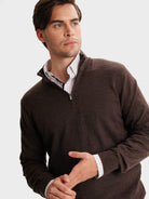 PULLOVER FINO CASTANHO COM COTOVELEIRA REGULAR FIT MR. BLUE