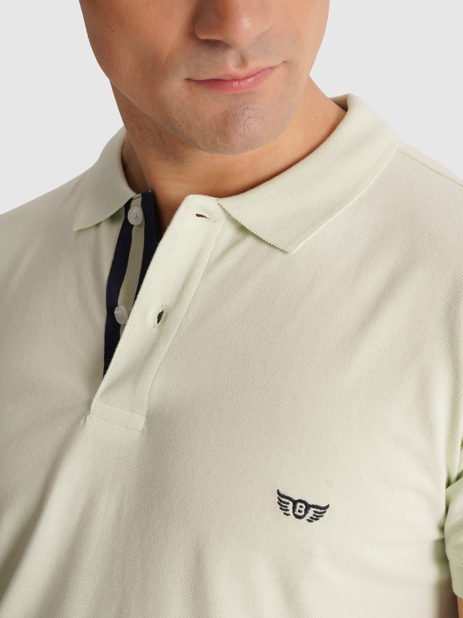 POLO PIQUET VERDE MANGA CURTA REGULAR FIT MR. BLUE