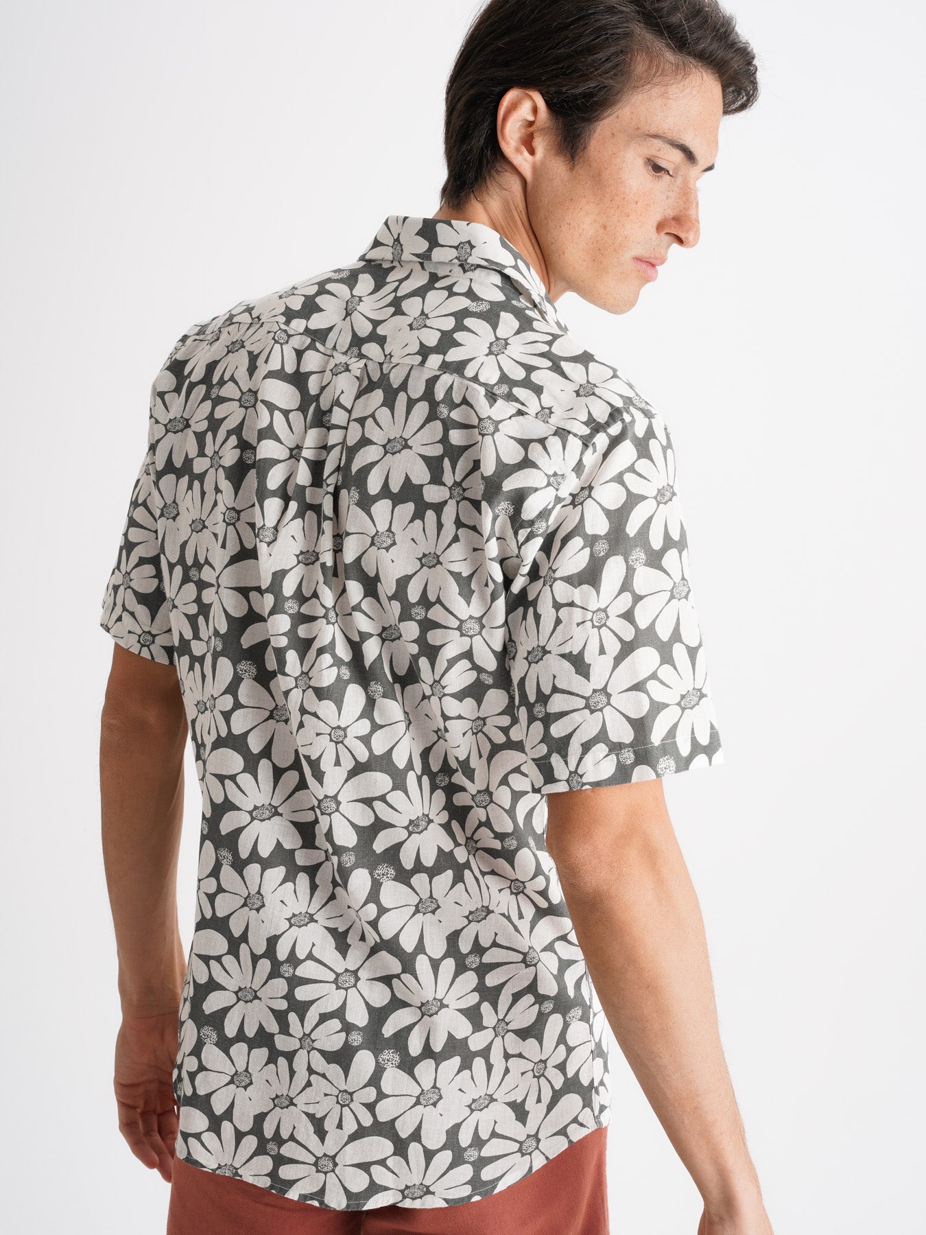 Camisa Regular Fit Linho Cinzenta Mr. Blue