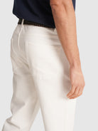 CALÇAS GANGA BRANCAS REGULAR FIT MR. BLUE