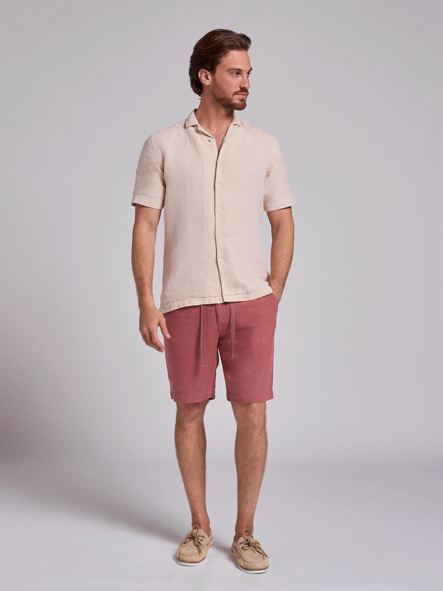 Camisa Linho Bege Manga Curta Regular Fit Mr. Blue