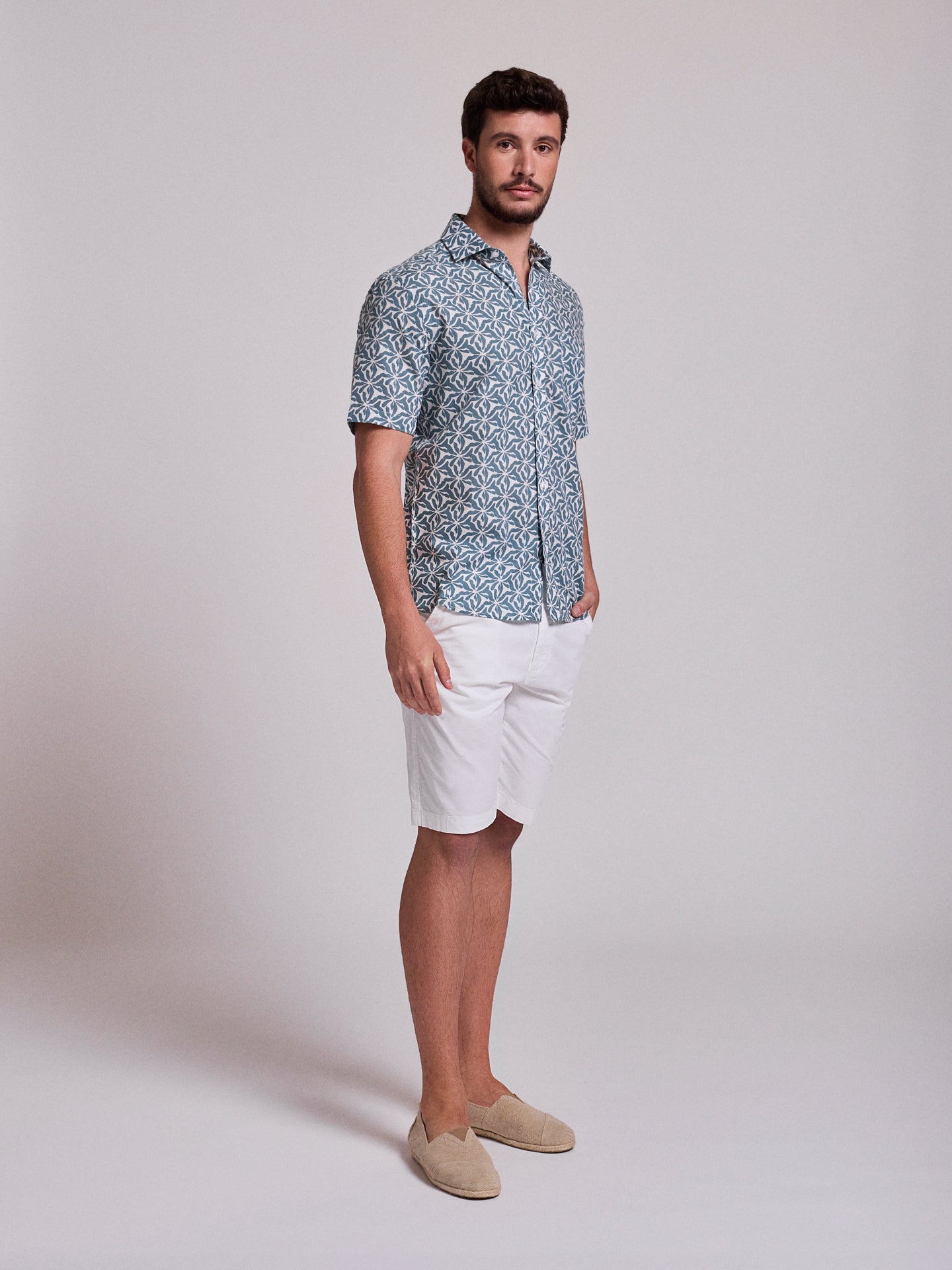 Camisa Linho Verde Manga Curta Regular Fit Mr. Blue