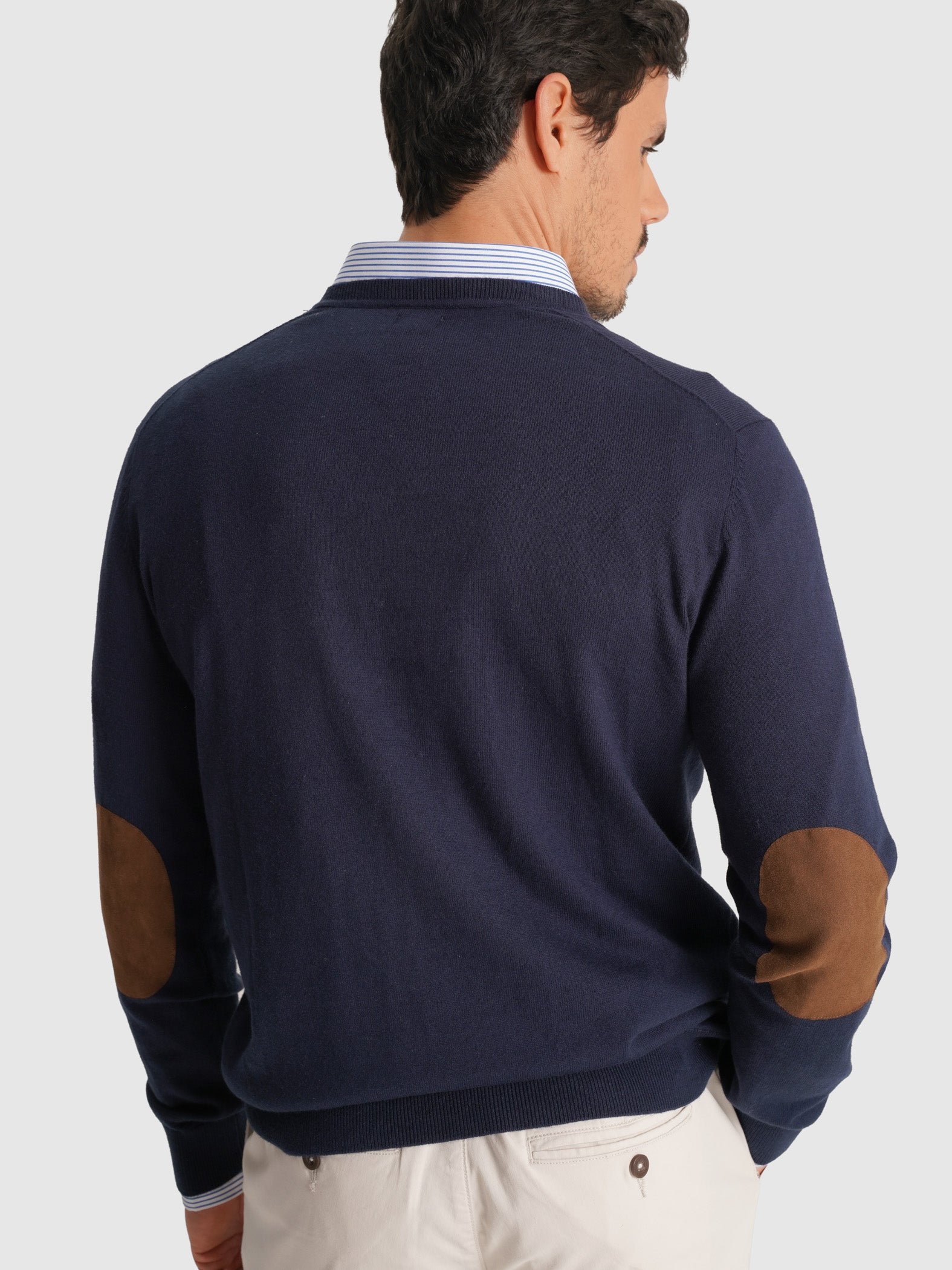 PULLOVER AZUL COM COTOVELEIRA REGULAR FIT MR. BLUE