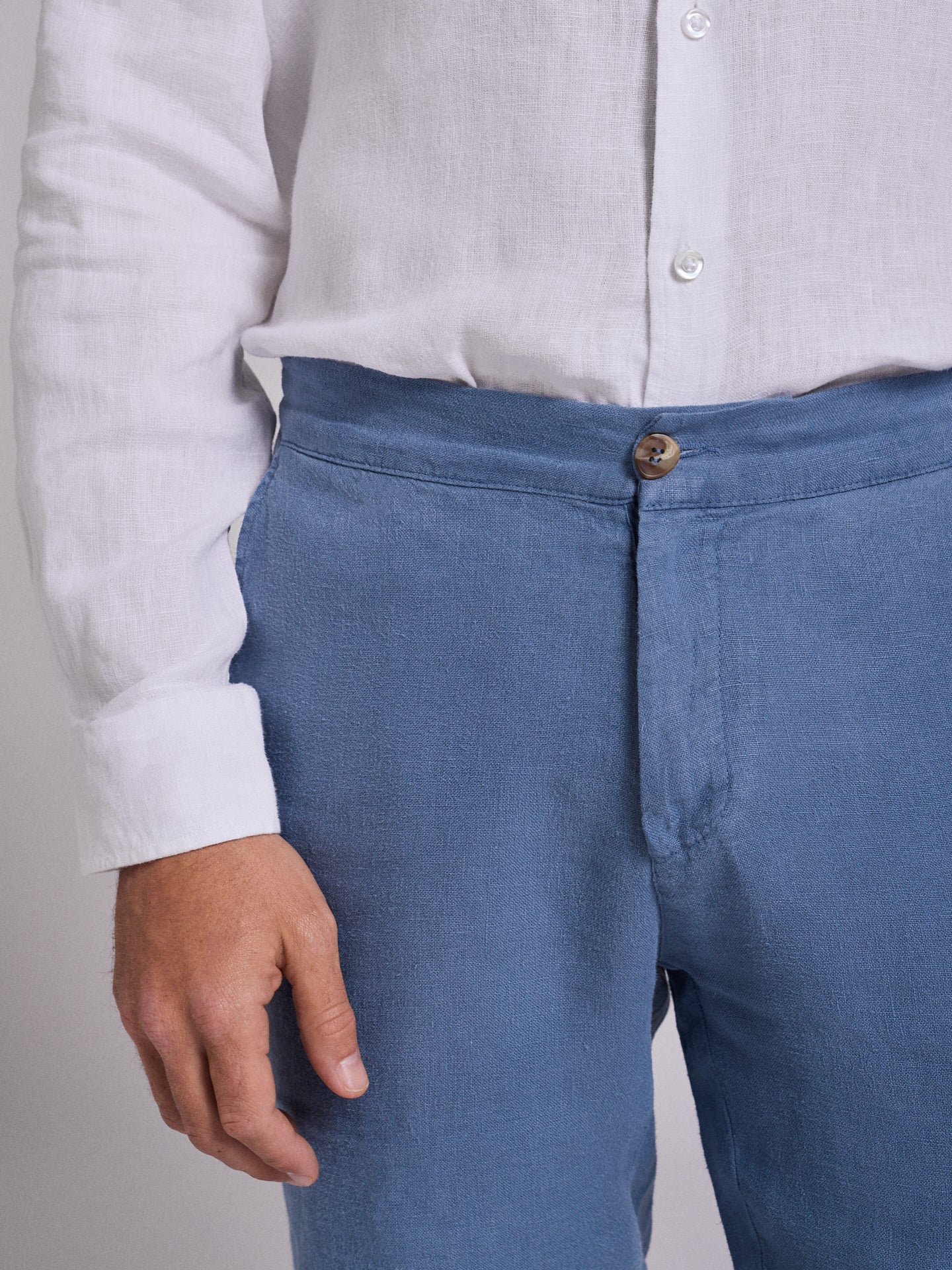 BERMUDA LINHO AZUIS REGULAR FIT MARK BELLUCCI