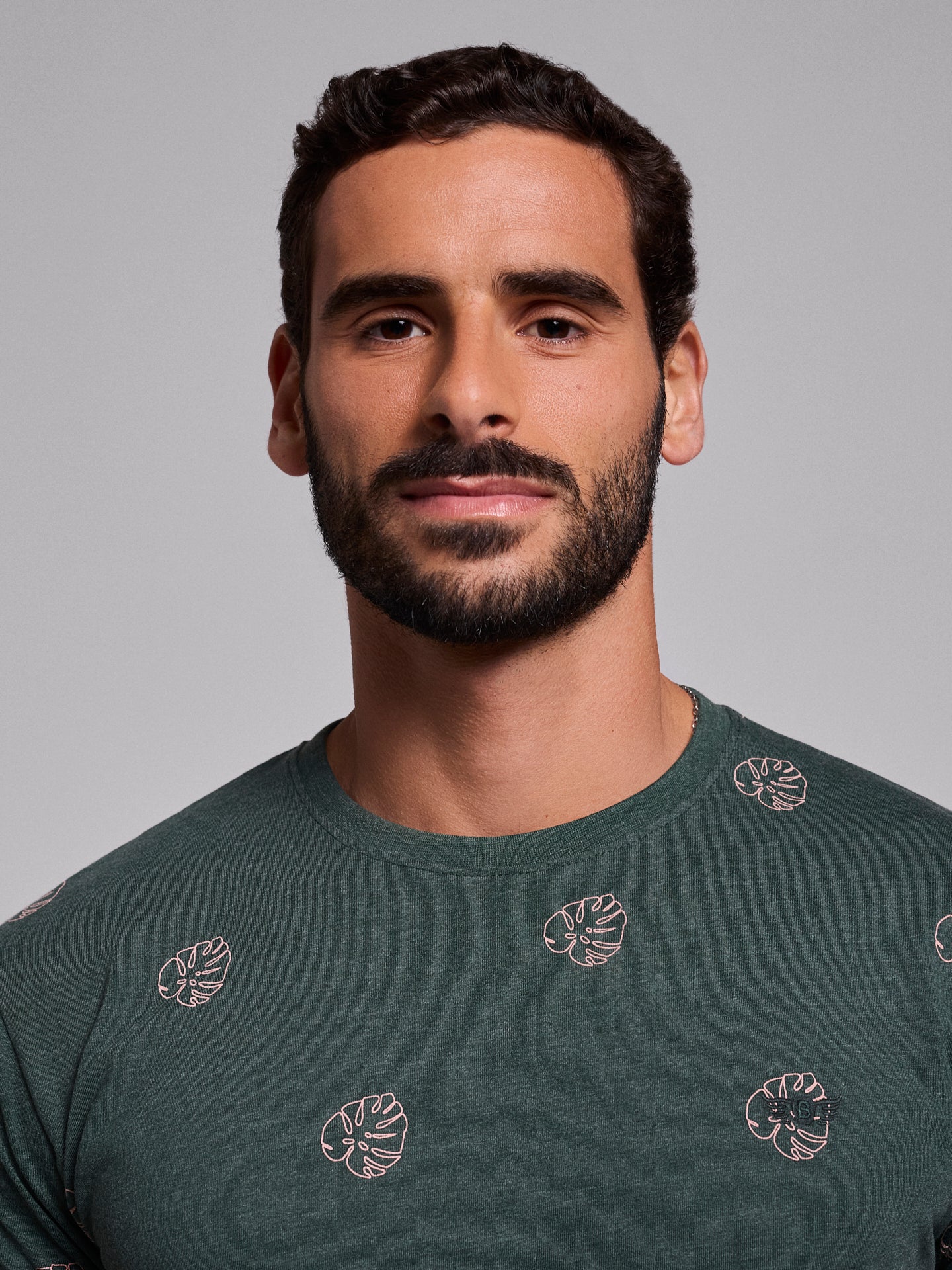 T-SHIRT ALGODÃO VERDE MANGA CURTA REGULAR FIT MR. BLUE