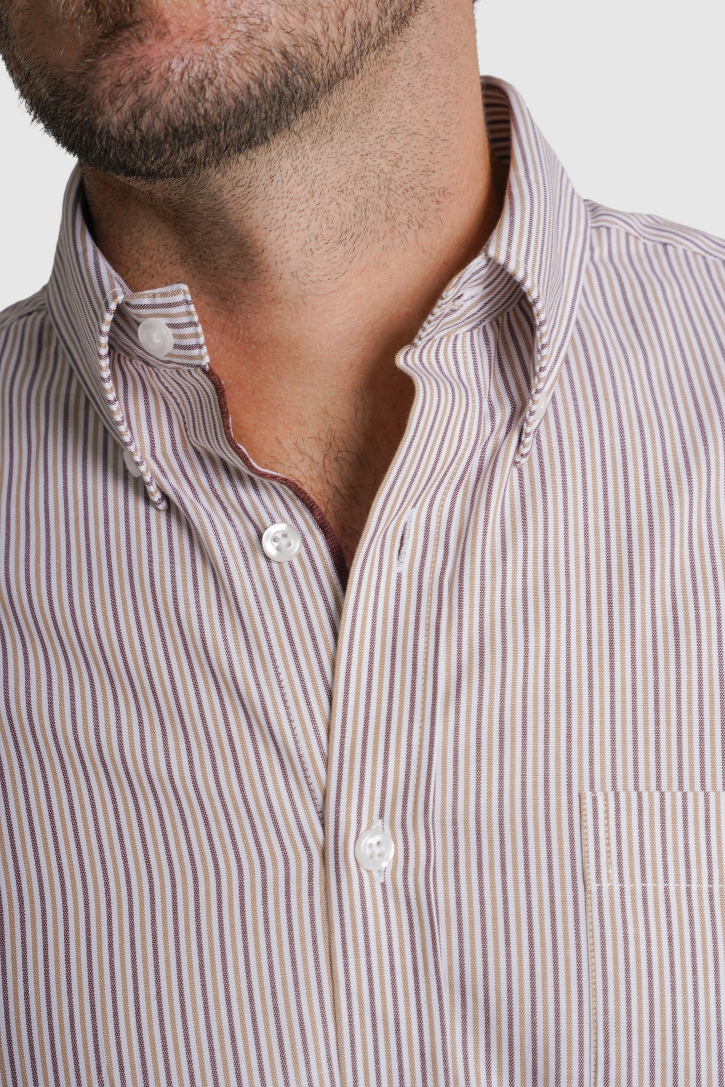 CAMISA ALGODÃO REGULAR FIT BRANCA RISCAS MR. BLUE