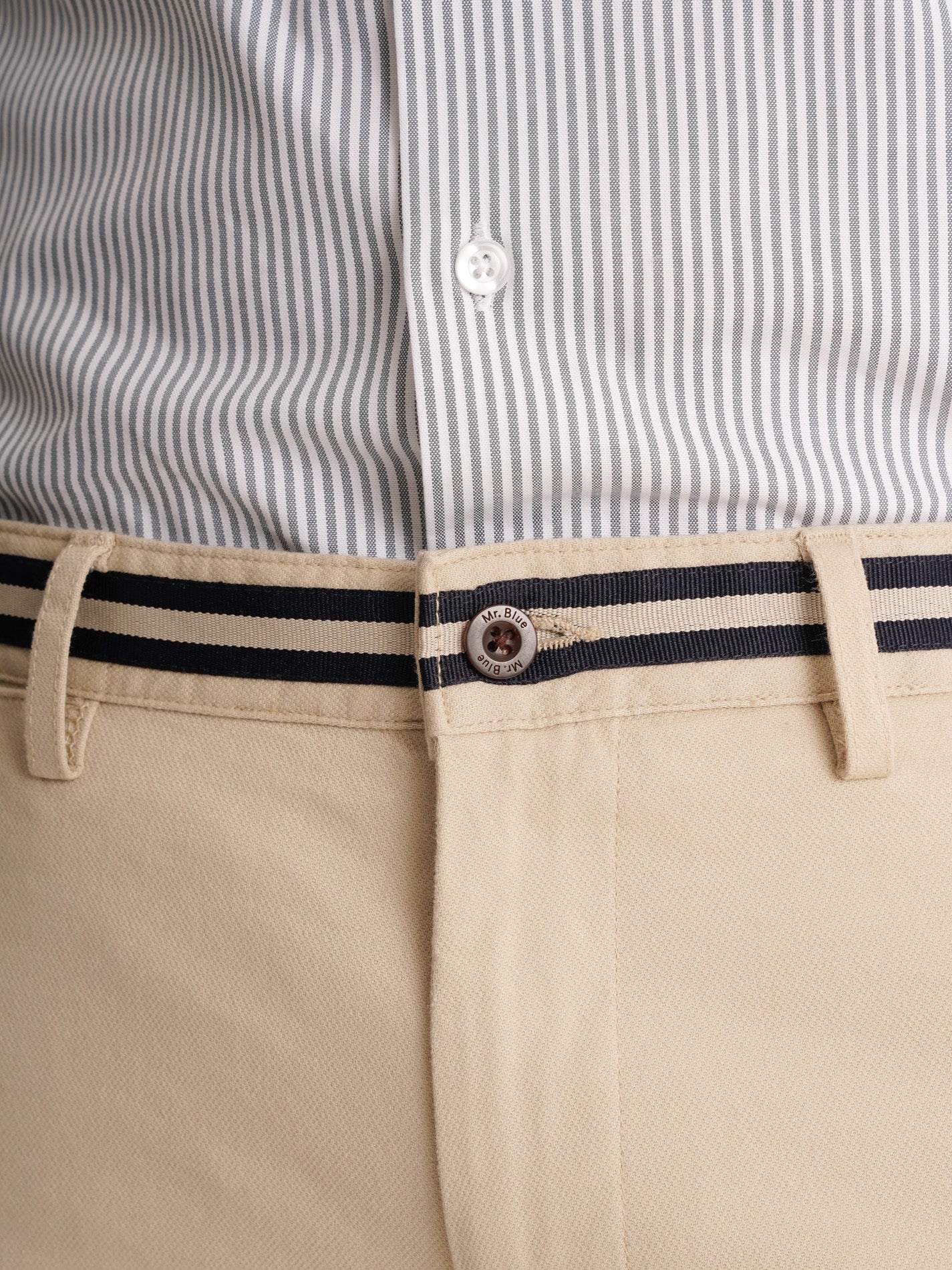 Calças Chinos c/ Estrutura Mr. Blue