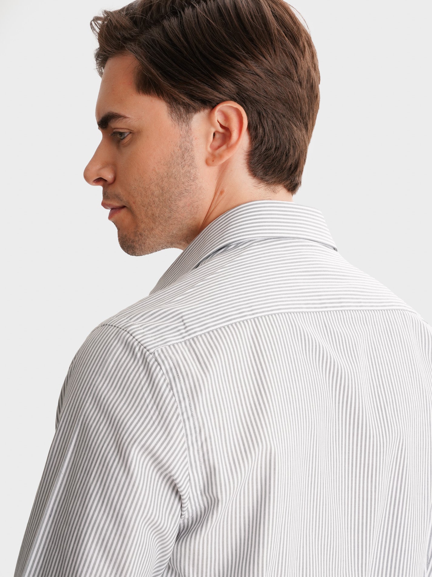 GRAY SLIM FIT MR SHIRT. BLUE