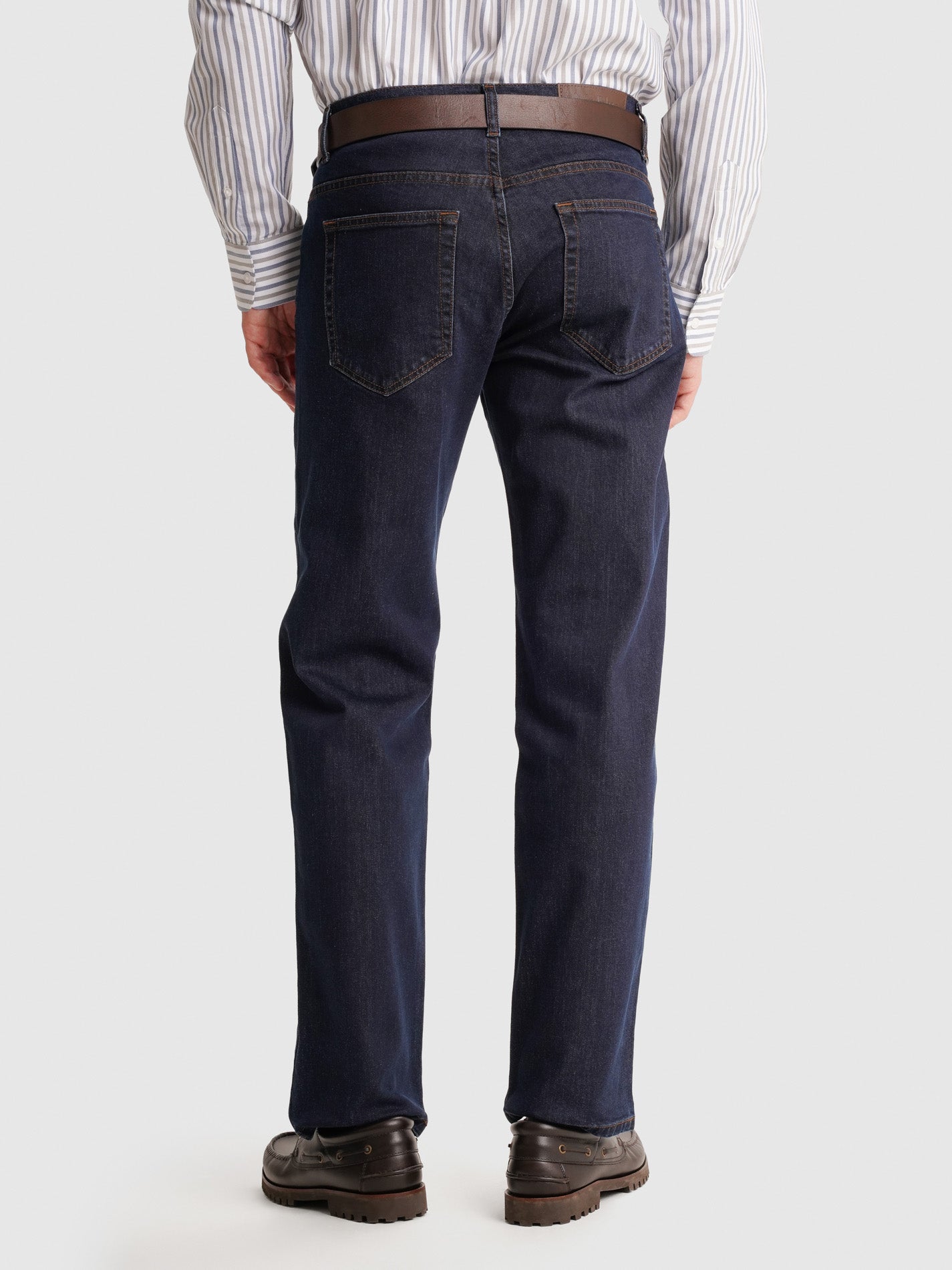 CALÇAS GANGA PRETAS REGULAR FIT MR. BLUE