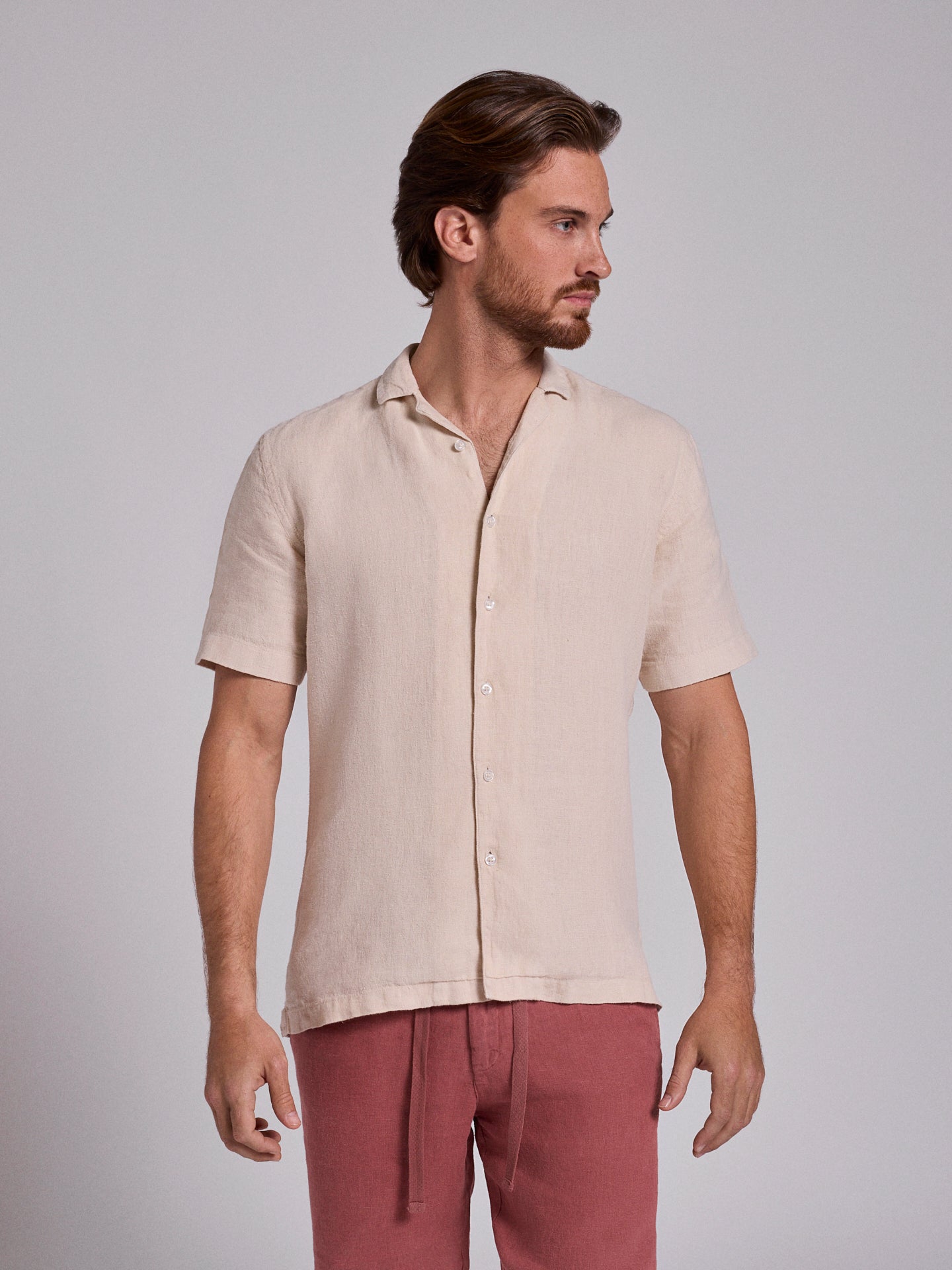 CAMISA LINHO BEGE MANGA CURTA REGULAR FIT MARK BELLUCCI