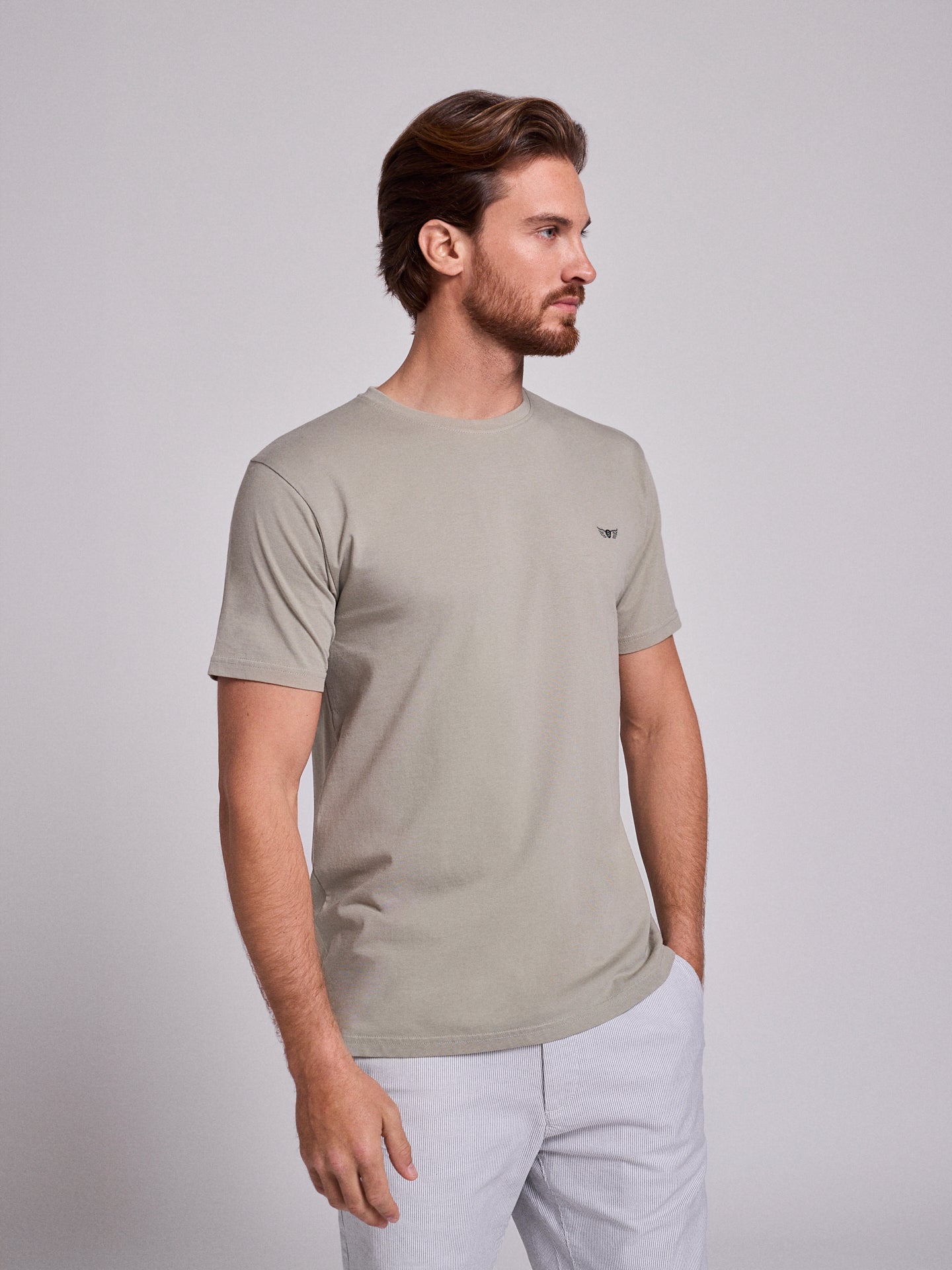 T-SHIRT ALGODÃO VERDE MANGA CURTA REGULAR FIT MR. BLUE